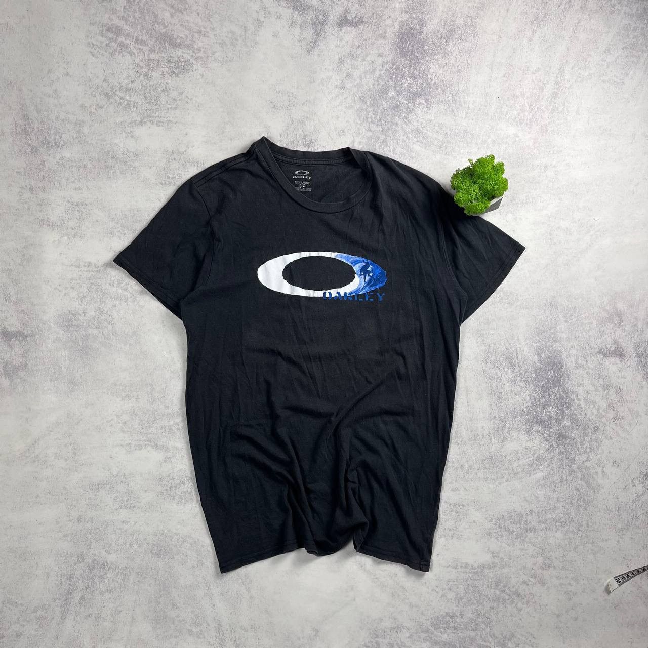 Oakley × Vintage Vintage Oakley Big Logo Y2K T-Shirt Size US L / EU 52-54 / 3 - 2 Thumbnail