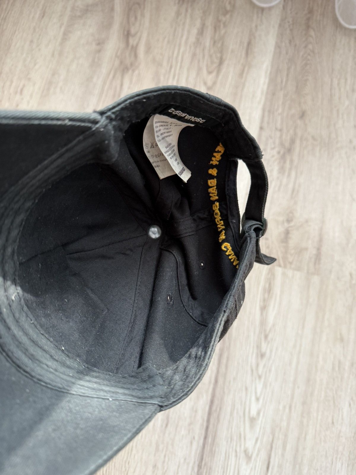 Dsquared2 Dsquared2 Black Baseball Cap AUTHENTIC distressed sun faded Size ONE SIZE - 13 Thumbnail