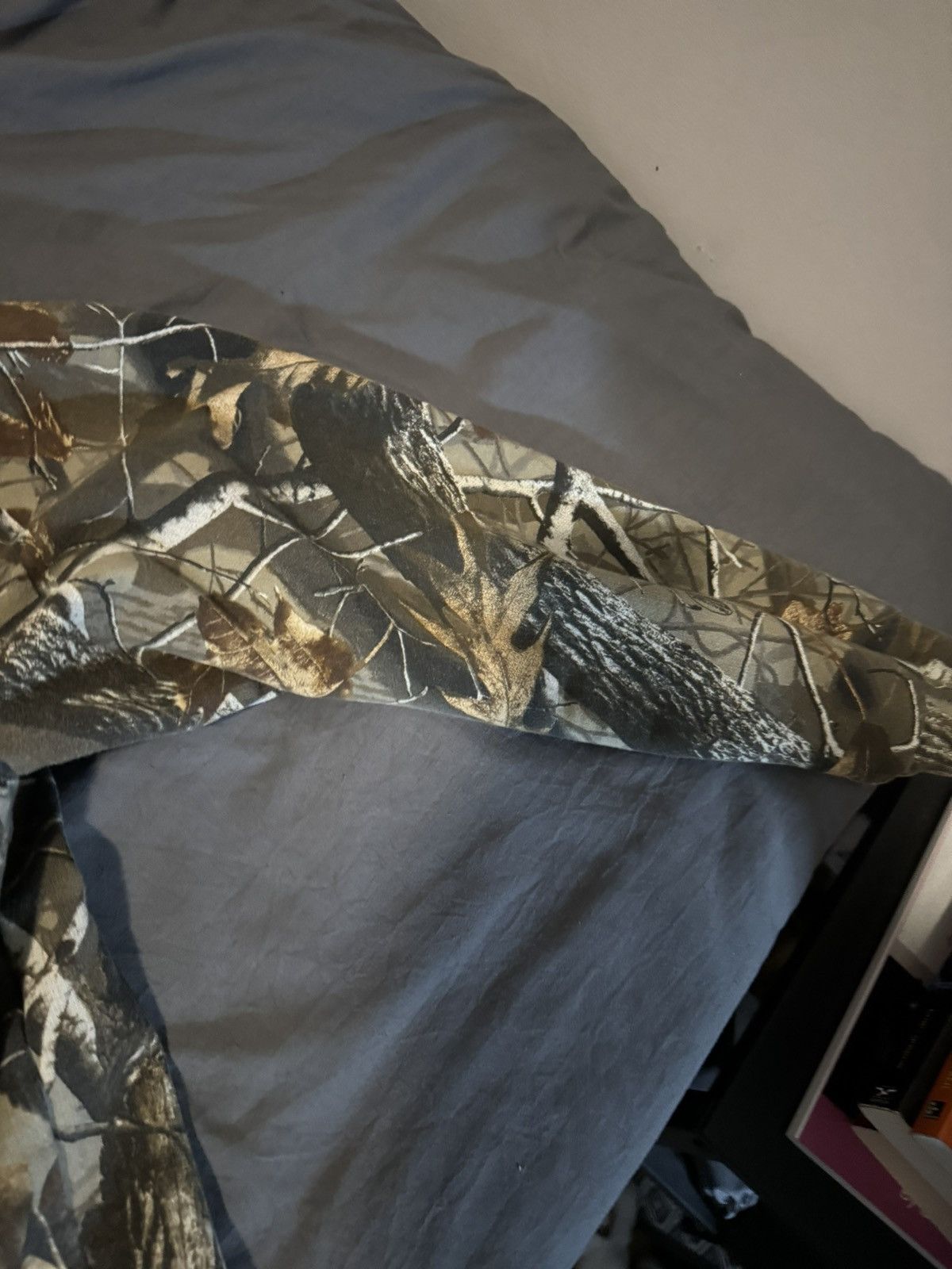 Realtree Camo colored Realtree sweater Size US L / EU 52-54 / 3 - 4 Thumbnail