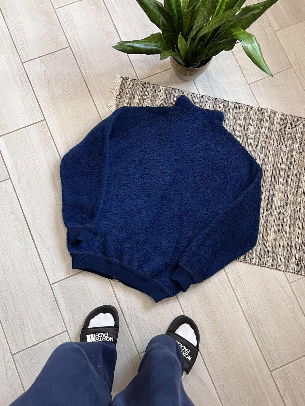 Helly Hansen × Vintage Vintage Helly Hansen Fleese Zip Jacket Teddy Sweatshirt Size US M / EU 48-50 / 2 - 3 Thumbnail