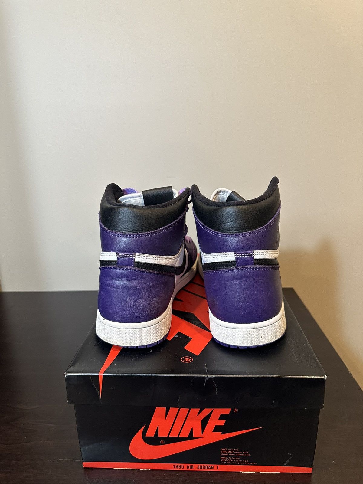Jordan Brand × Nike 2020 Air Jordan 1 Retro High OG 'Court Purple 2.0' Size US 11.5 / EU 44-45 - 3 Thumbnail