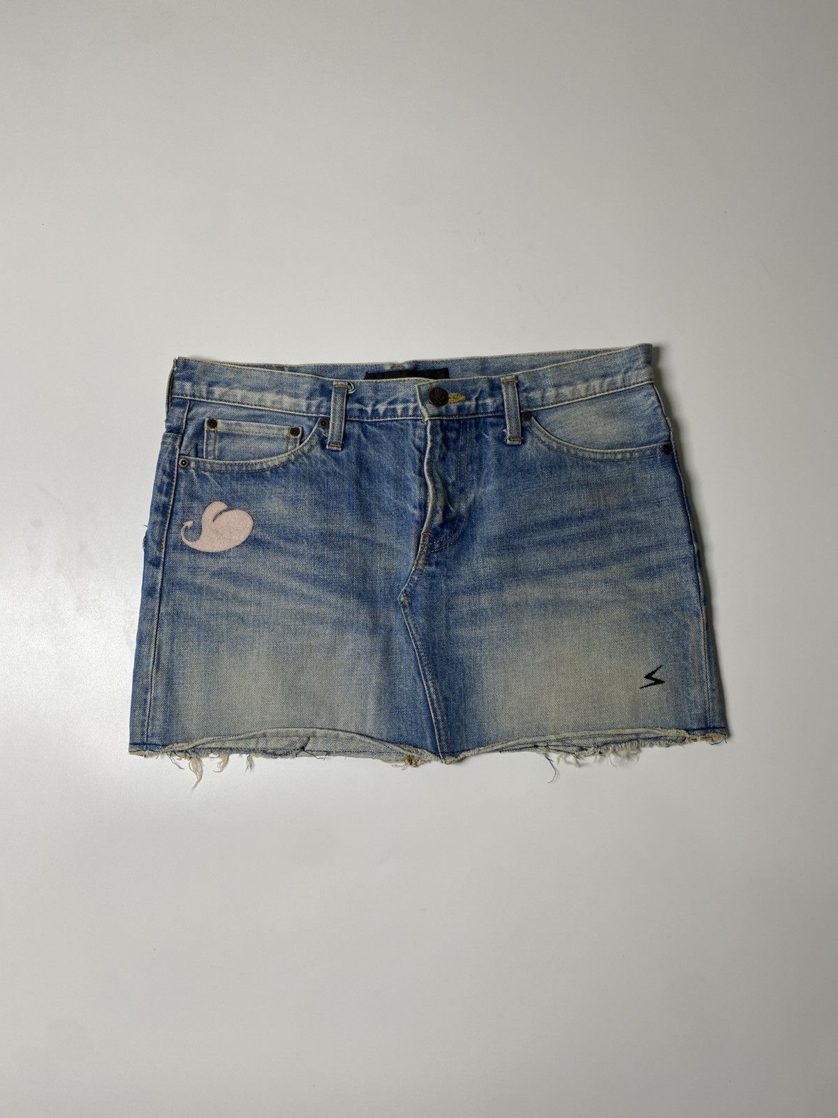 AW05 UNDERCOVER “ARTS AND CRAFTS” HEART PATCH DENIM SKIRT