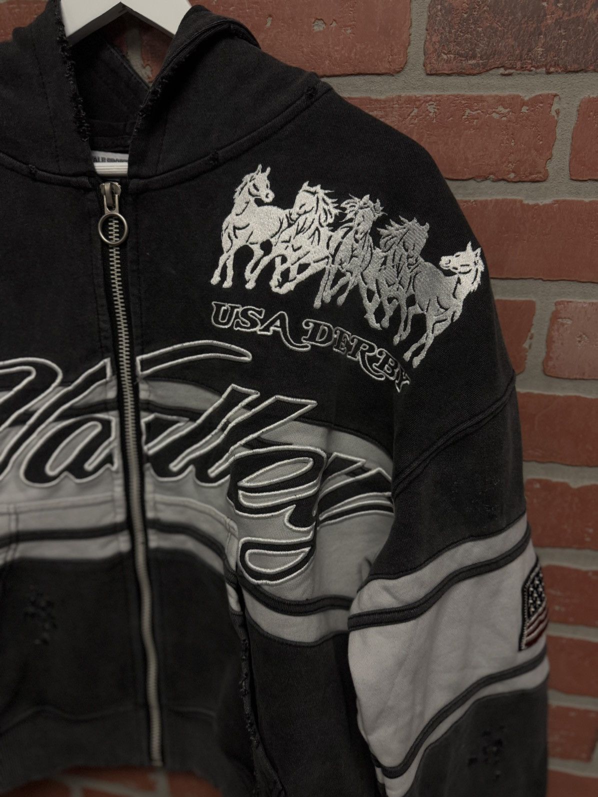 Vale Valley Hoodie Black White Size Small (NEW) Size US S / EU 44-46 / 1 - 6 Thumbnail