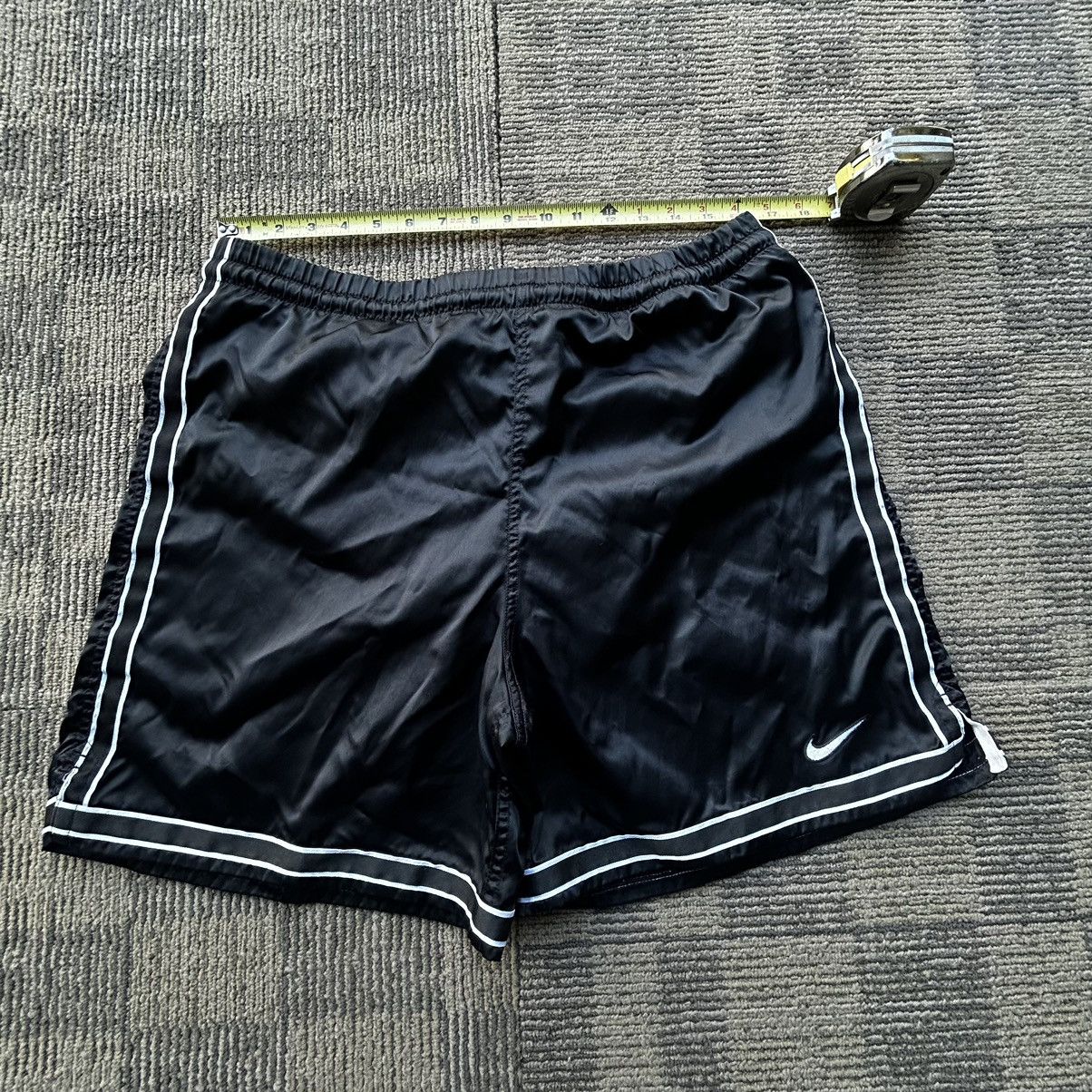 Nike Vintage Y2K Nike Black Nylon Embroidered Swoosh Shorts Size US 32 / EU 48 - 4 Thumbnail