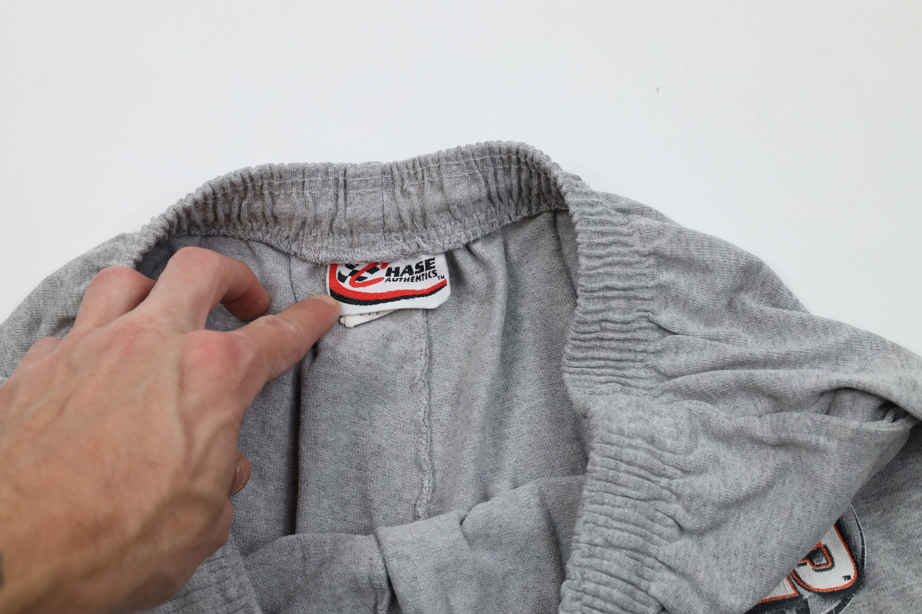 Vintage Vintage 90s NASCAR Kevin Harvick Racing Shorts Gray USA Size US 38 / EU 54 - 8 Thumbnail