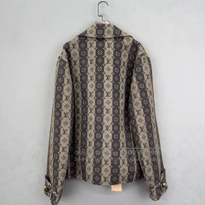 Louis Vuitton Louis Vuitton NIGO2 co-branded presbyopia full print jacke Size US M / EU 48-50 / 2 - 2 Thumbnail