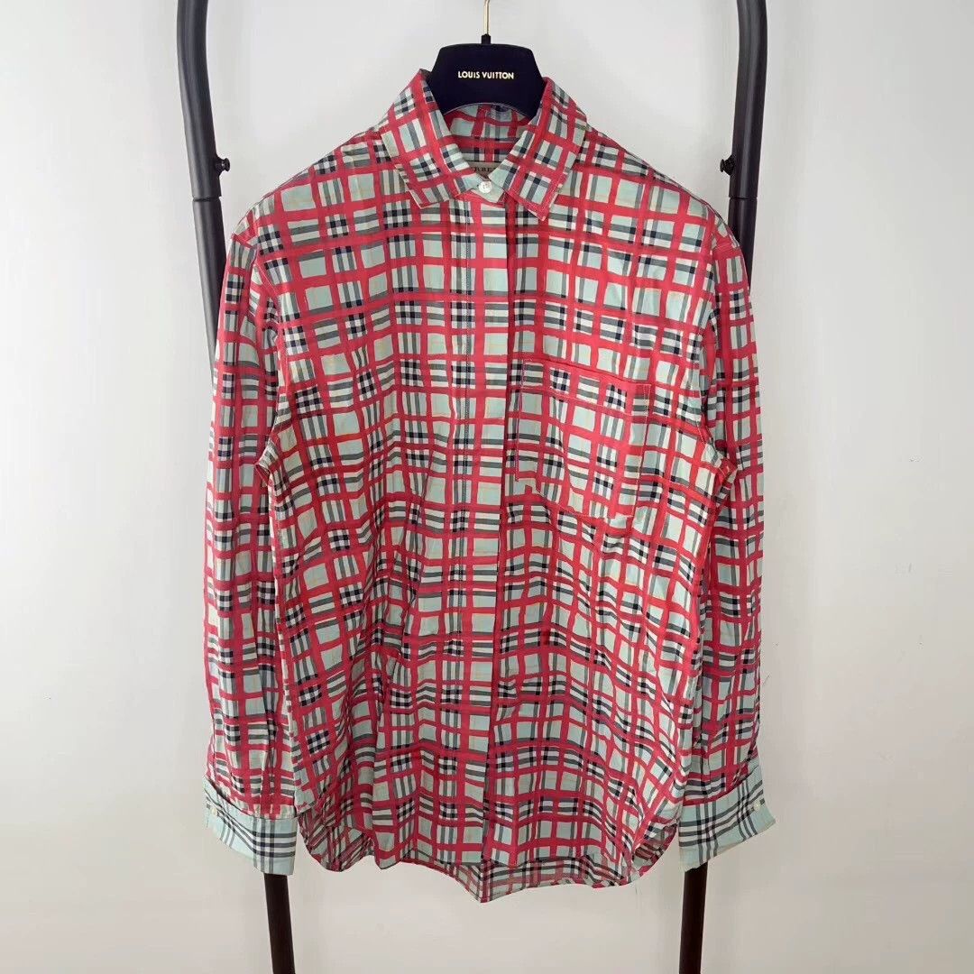 Burberry Burberry Plaid Button-Up Shirt Men's Size US XL / EU 56 / 4 - 1 Thumbnail