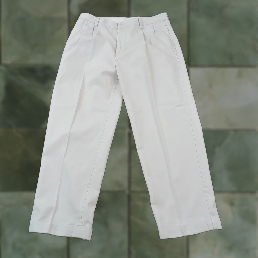 Nautica Nautica Mens Chino Pants Extra Large 36x30 Beige Pleated Casual Size US 36 / EU 52 - 1 Thumbnail