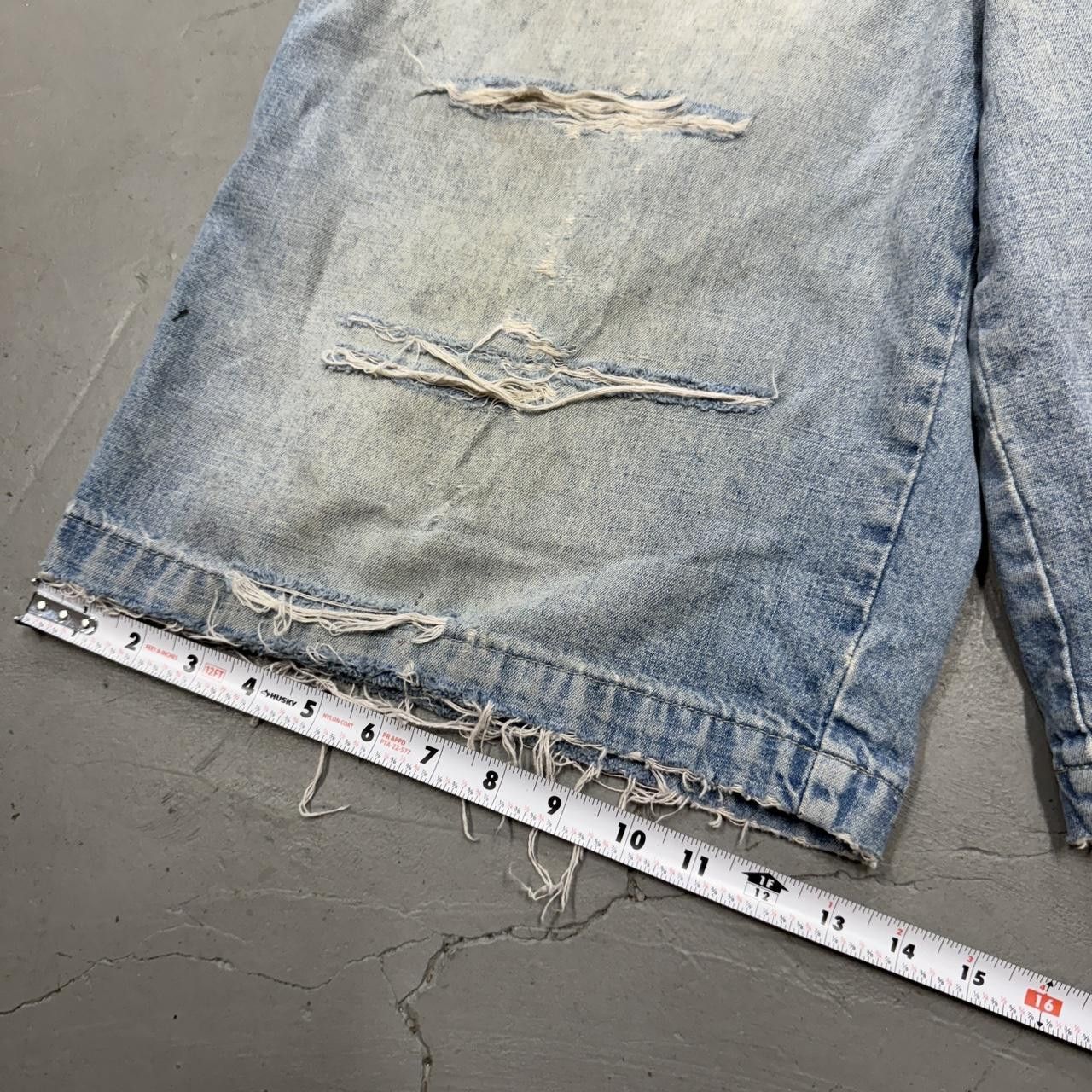 JNCO Crazy Jnco Tribal Tiger Baggy Blue Distressed Jorts Size 32 Size US 32 / EU 48 - 7 Thumbnail