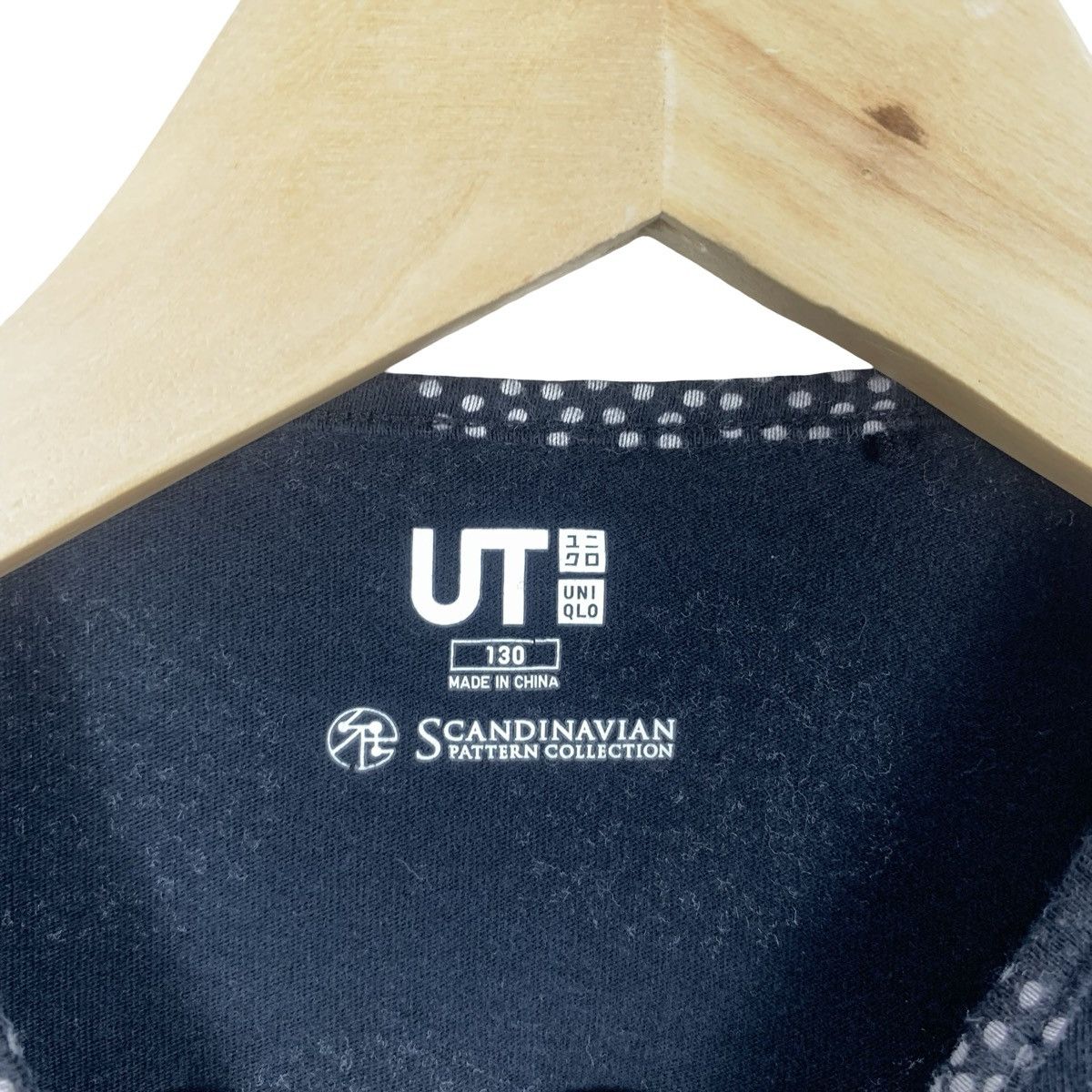 Uniqlo UNIQLO x SCANDINAVIAN Pattern Collection Circular Dot Design Size XS / US 0-2 / IT 36-38 - 6 Thumbnail