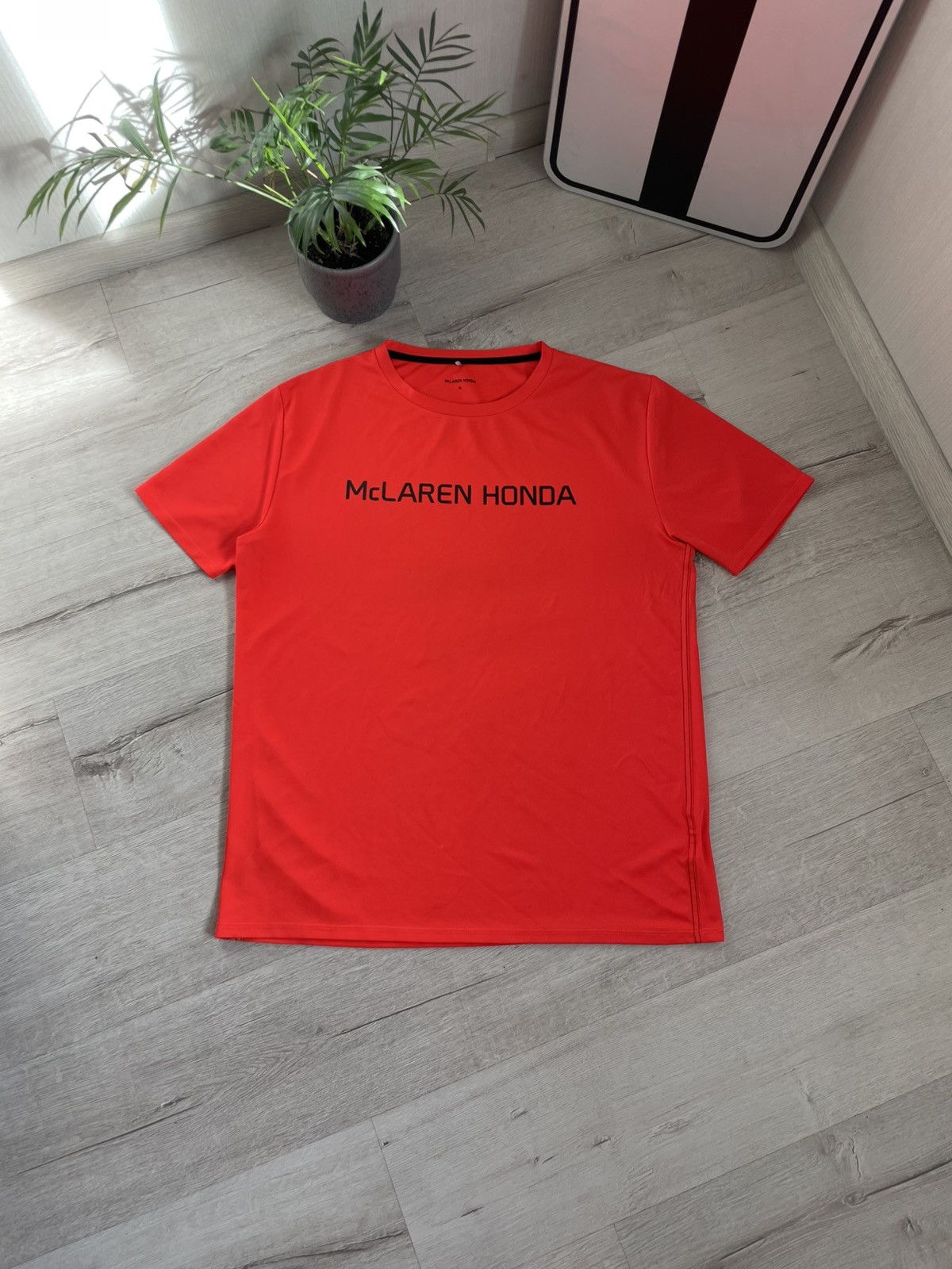 Honda × Malcolm McLaren Rare McLaren Honda Racing T-shirt Big Logo Printed Tee Size US XL / EU 56 / 4 - 3 Thumbnail