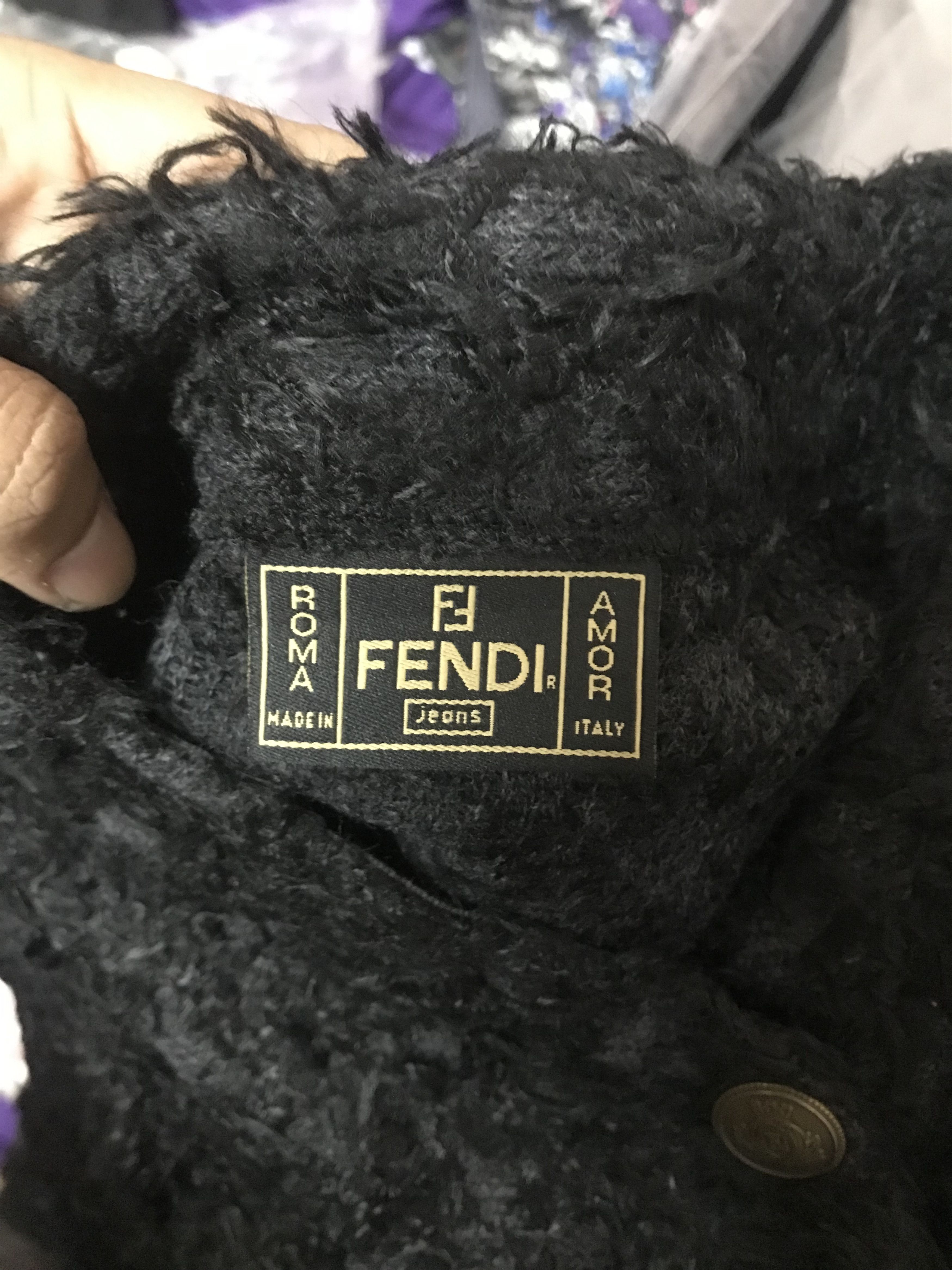 Fendi Authentic Fendi Sherling Size M / US 6-8 / IT 42-44 - 3 Thumbnail