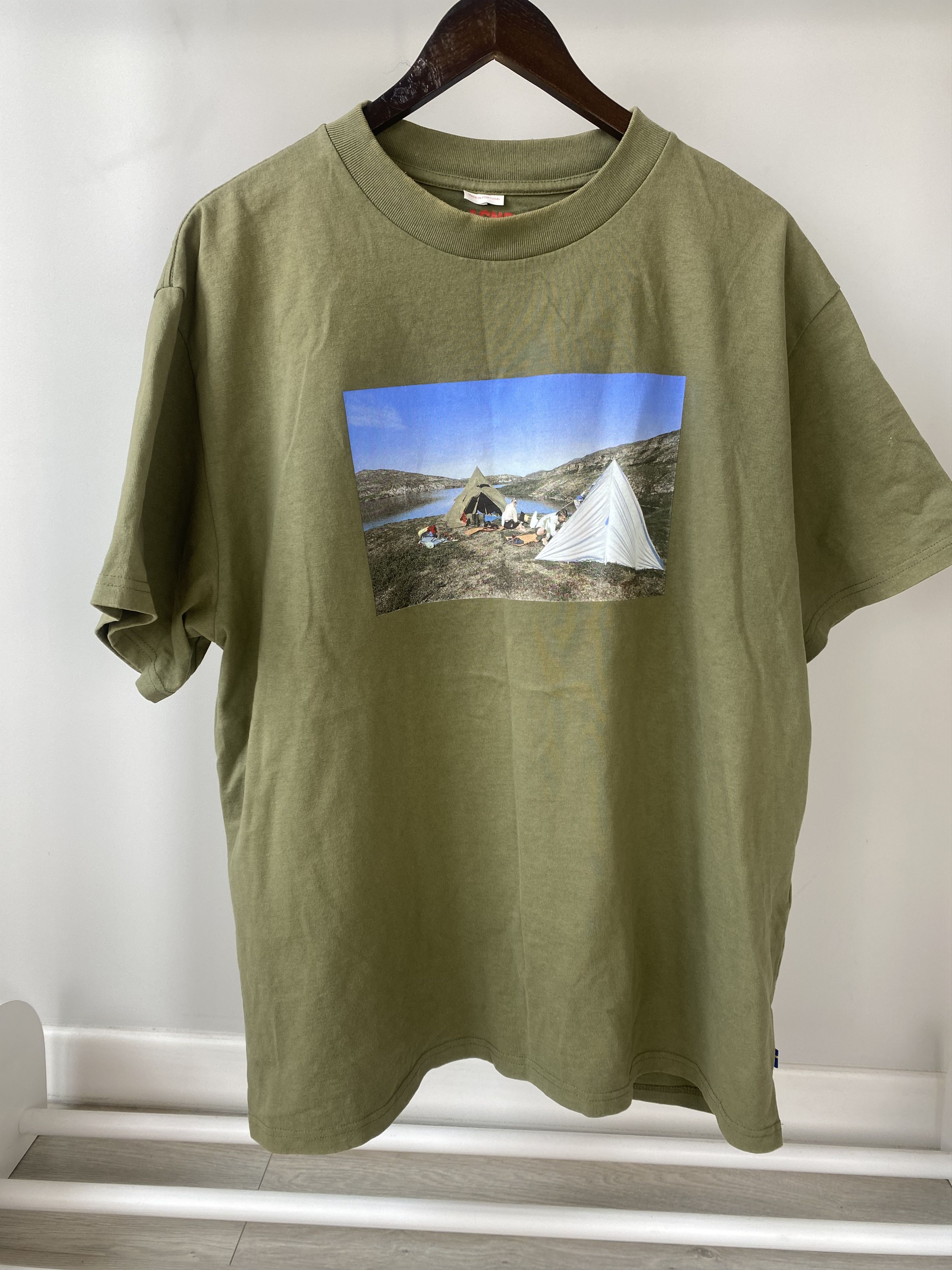 Image of Acne Studios X Fjällräven Print T Shirt in Olive, Men's (Size XL)