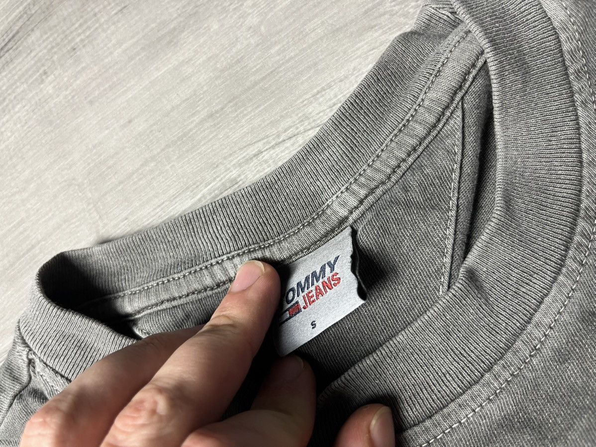 Tommy Jeans Tommy jeans Tshirt Registered Trademark sinse 1989 Size US S / EU 44-46 / 1 - 5 Thumbnail