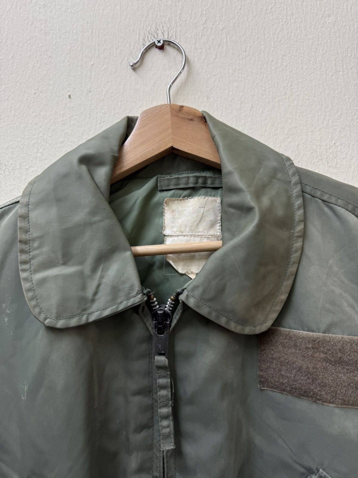 Vintage vintage US Air Force CWU-45/P flight jacket Size US L / EU 52-54 / 3 - 5 Thumbnail