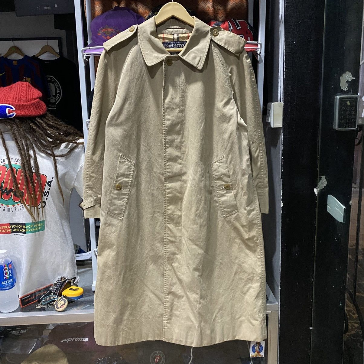 Burberry Vintage BURBERRY Trench Coat L Size US L / EU 52-54 / 3 - 2 Thumbnail