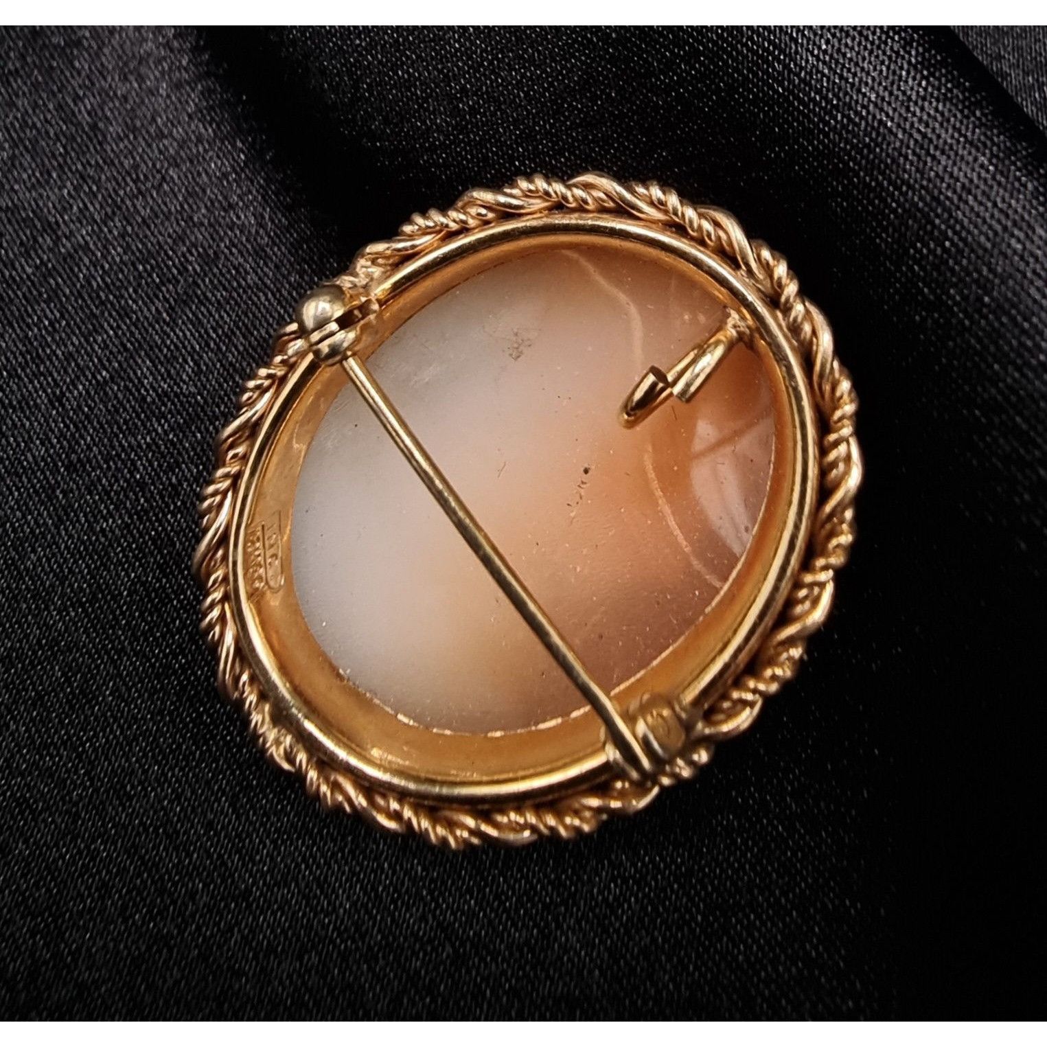 Vintage Rare Find Vintage 1960's-1970's INC Signed 12k Gold-Filled N Size ONE SIZE - 6 Thumbnail