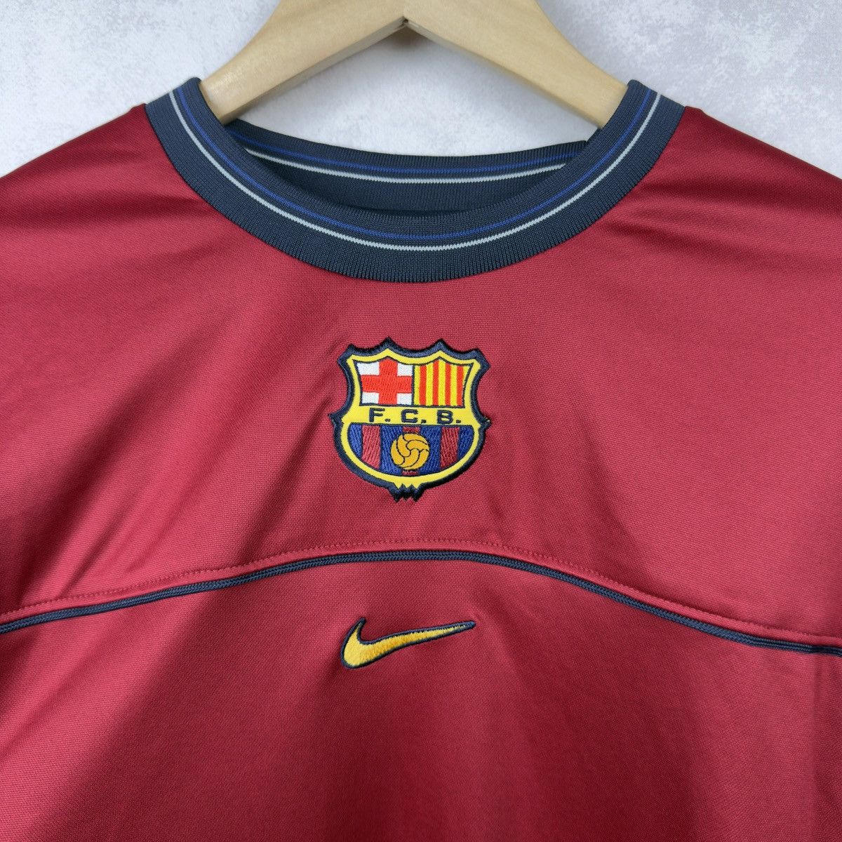 Nike FC Barcelona 99/00 Nike Longsleeve Training Top Jersey Size US XL / EU 56 / 4 - 4 Thumbnail