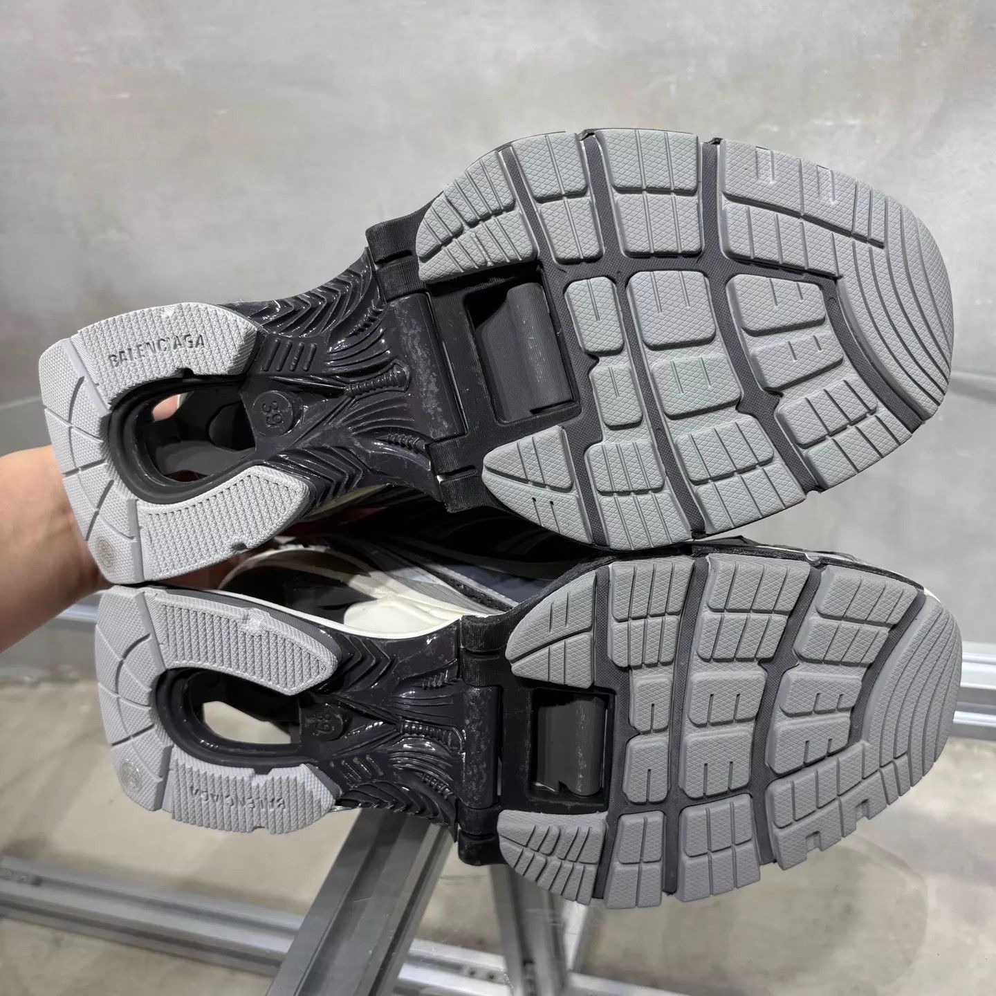 Balenciaga Balenciaga X-Pander Gray Sneaker 39 Size US 6 / EU 39 - 7 Thumbnail
