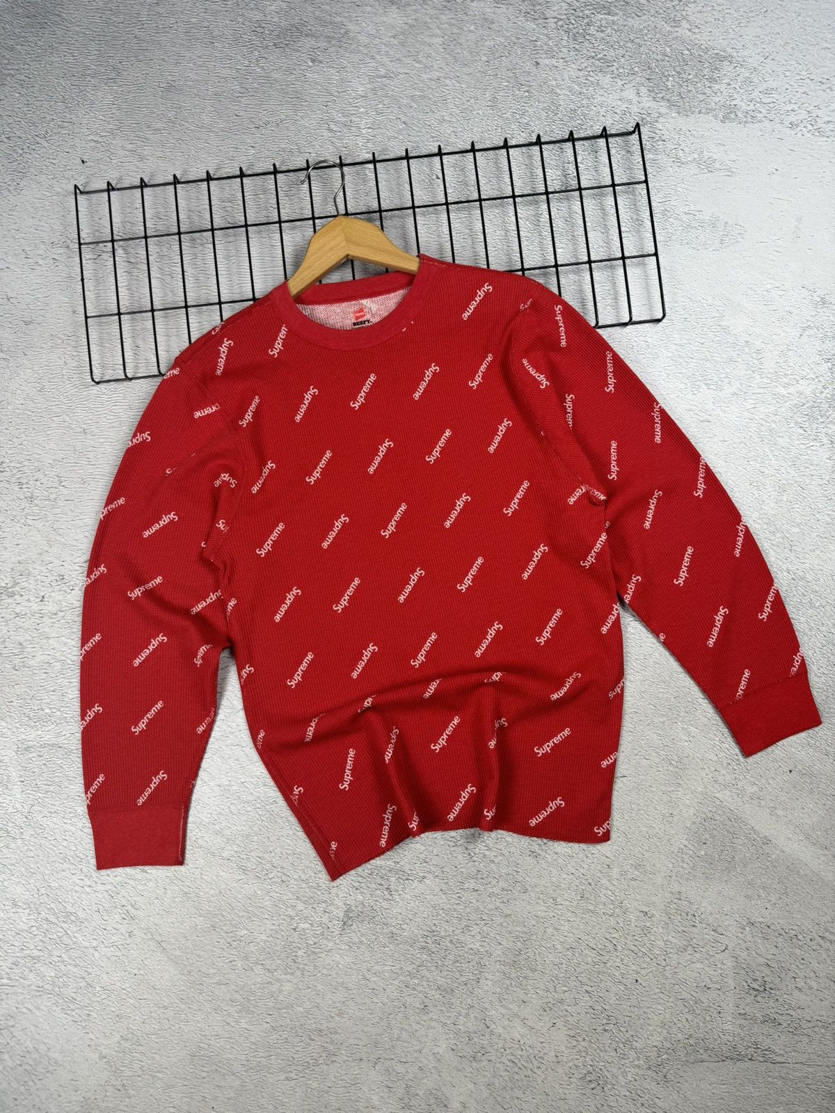 Hanes × Supreme × Vintage Supreme Hanes Monogram Longsleeve Streetweat y2k M size Size US M / EU 48-50 / 2 - 1 Thumbnail