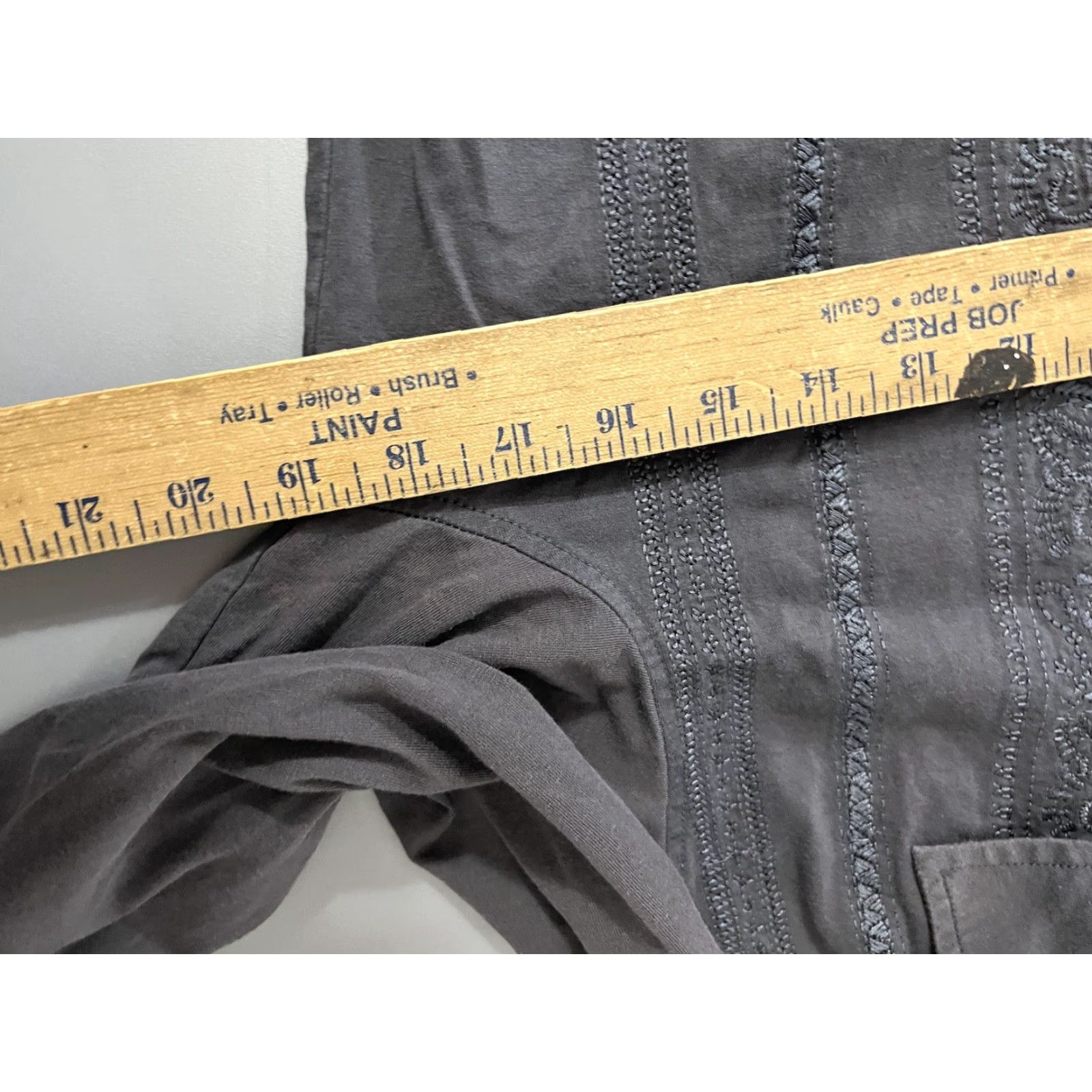 Alfani Alfani Gray Button-Down Shirt Small Gray Embroidery Shirt Mens Small Gray Embroidery Size US S / EU 44-46 / 1 - 5 Thumbnail