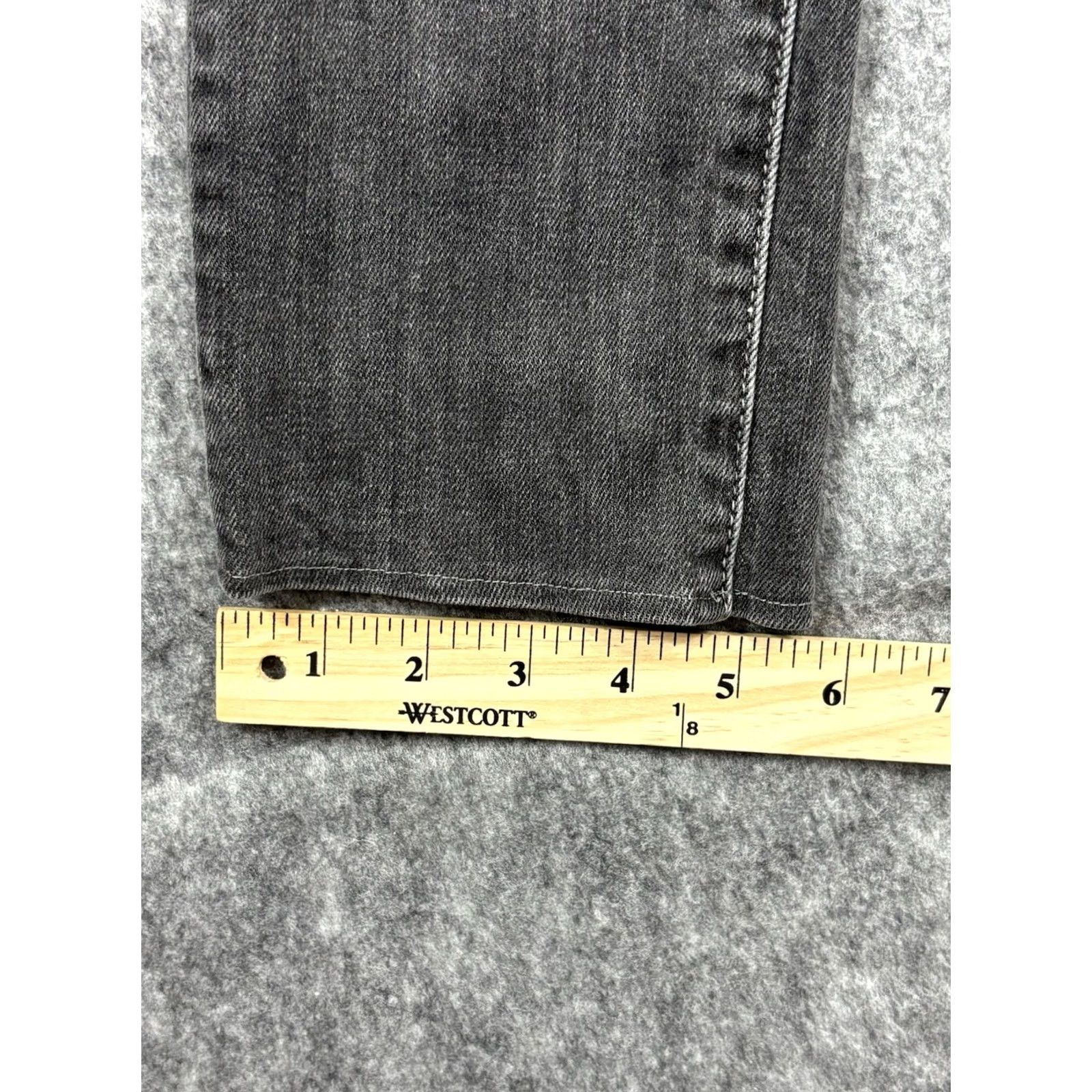 7 For All Mankind 7 For All Mankind Paxtyn Jeans Slim Black Distressed Denim 7 For All Mankind Mens Jeans 28 Regular 33 In Inseam 5-Pocket Straight Modern Fit Mens Size US 28 / EU 44 - 4 Thumbnail