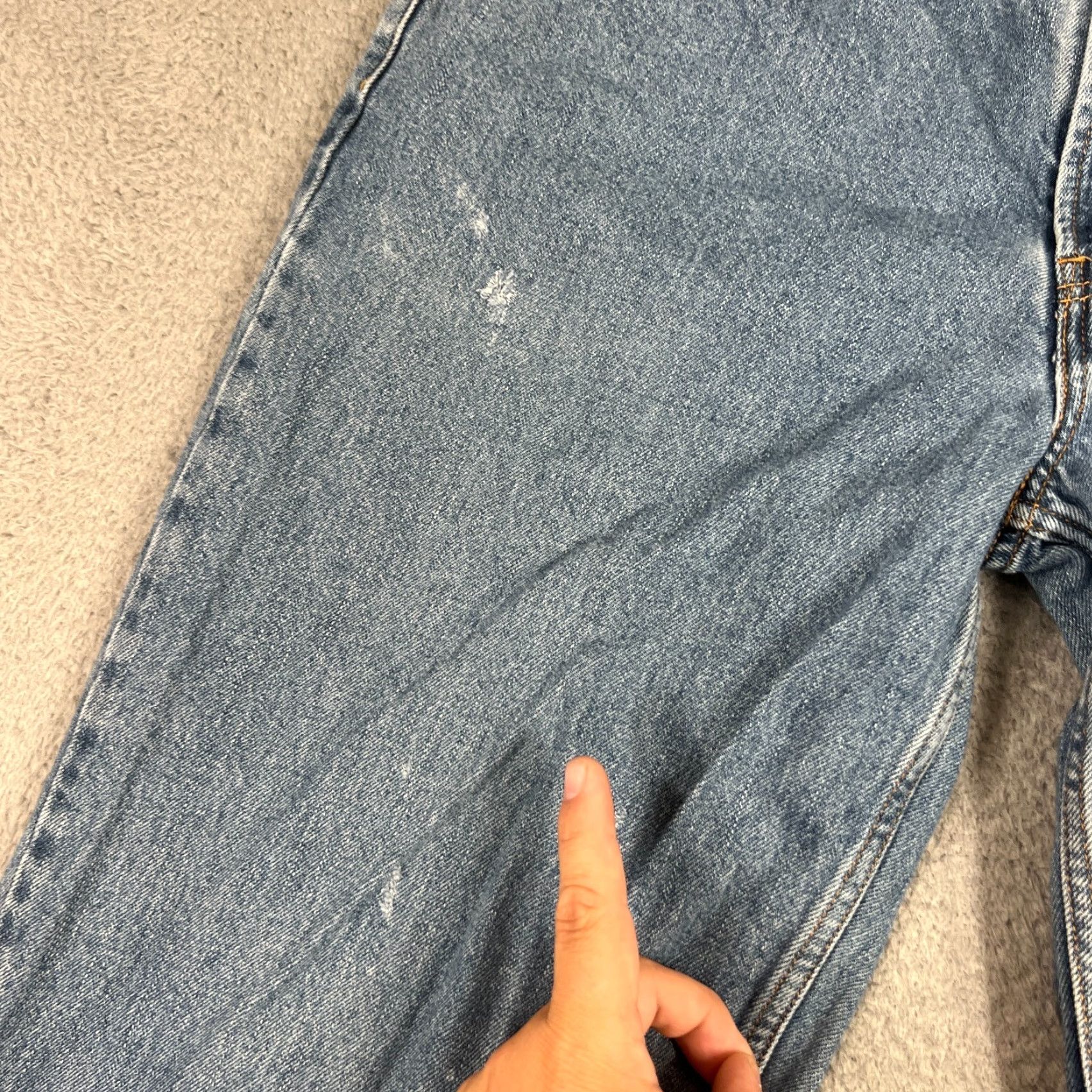 Levi's VINTAGE Levi's 560 Jeans Mens 36x34 Tapered Light Wash Denim 90s Classic Size US 36 / EU 52 - 3 Thumbnail