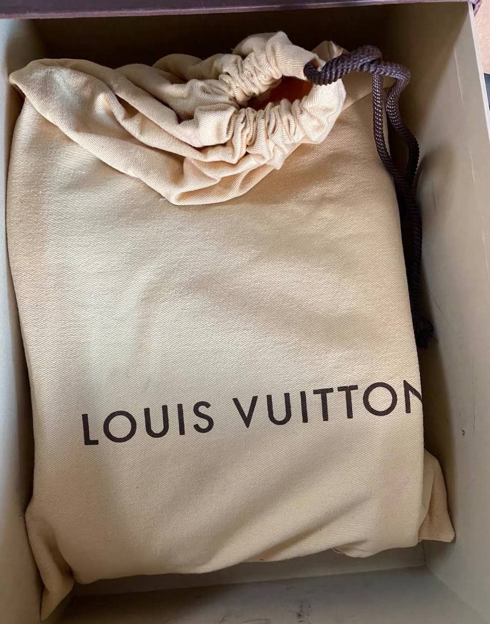 Louis Vuitton Classic Louis Vuitton high-top sneakers with monogram Size US 7.5 / EU 40-41 - 4 Thumbnail