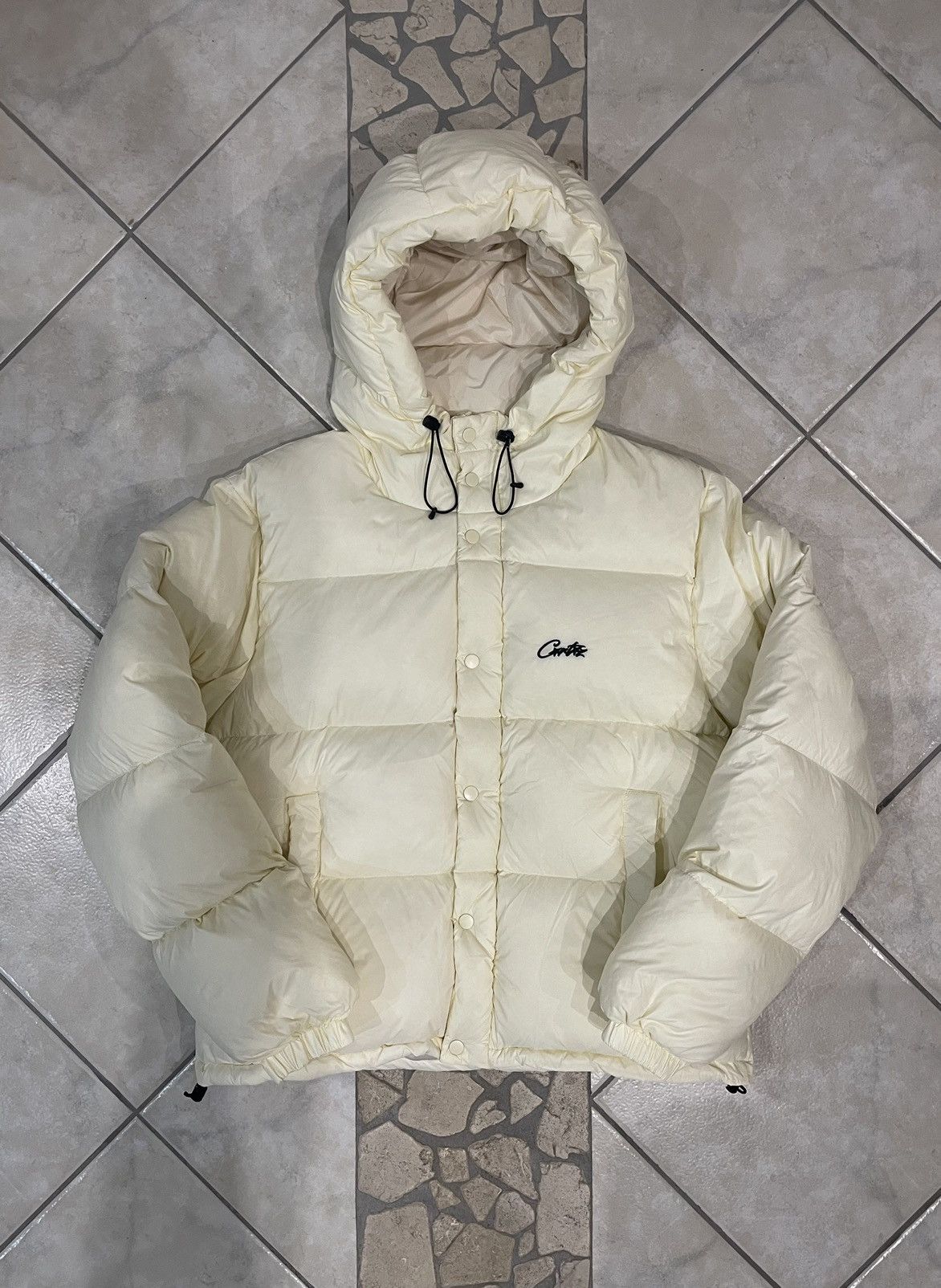 Corteiz Corteiz Bolo v2 Puffer Jacket Off White | Grailed