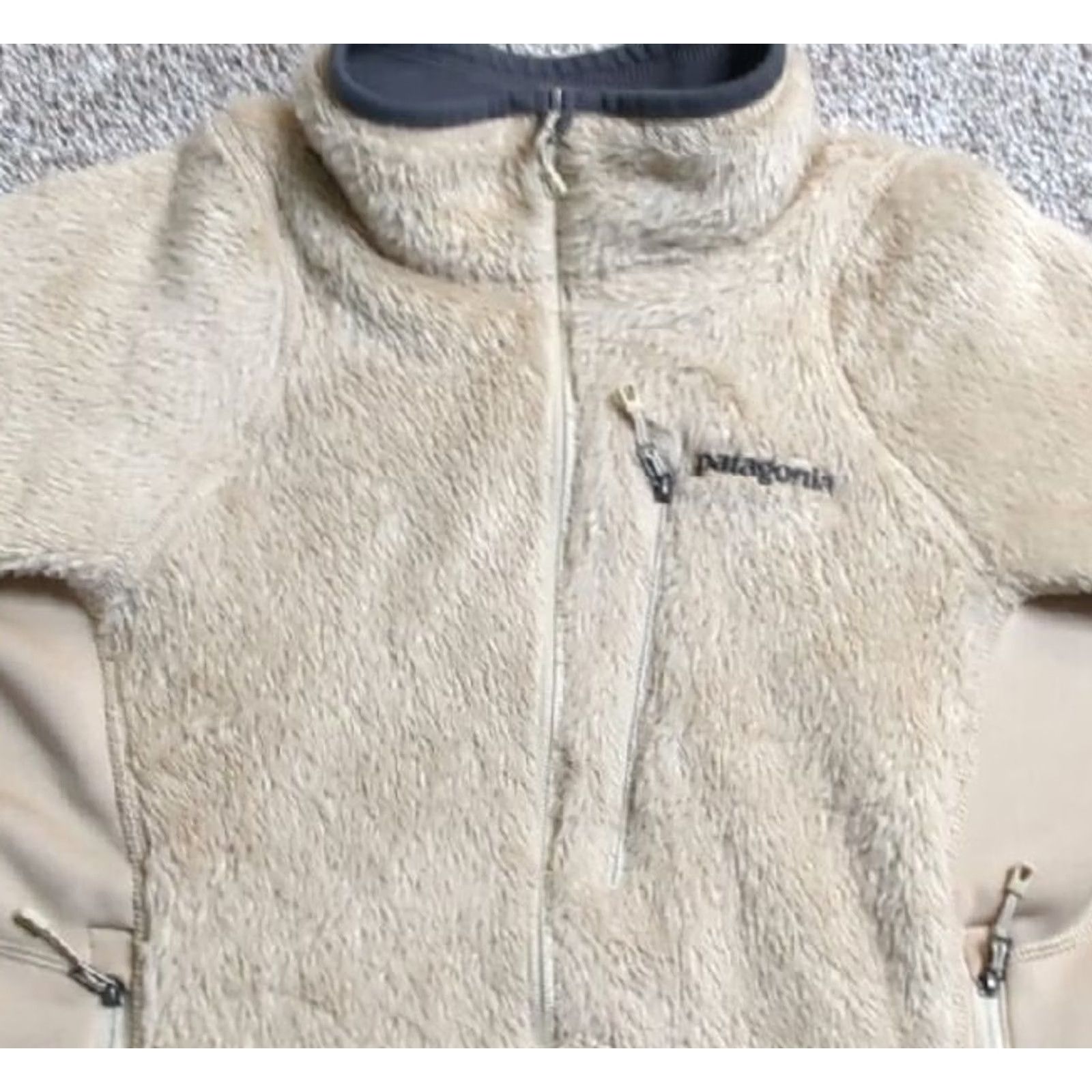 Patagonia VINTAGE Patagonia R2 Regulator Polartec Fleece Jacket Hybrid Deep Pile Oatmeal SML Mens Small Beige Size US S / EU 44-46 / 1 - 3 Thumbnail