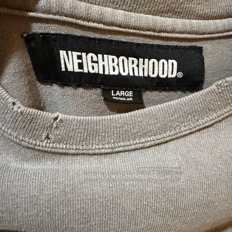 Neighborhood Neighborhood Distressed Short Sleeve Sweatshirt Size US L / EU 52-54 / 3 - 6 Thumbnail
