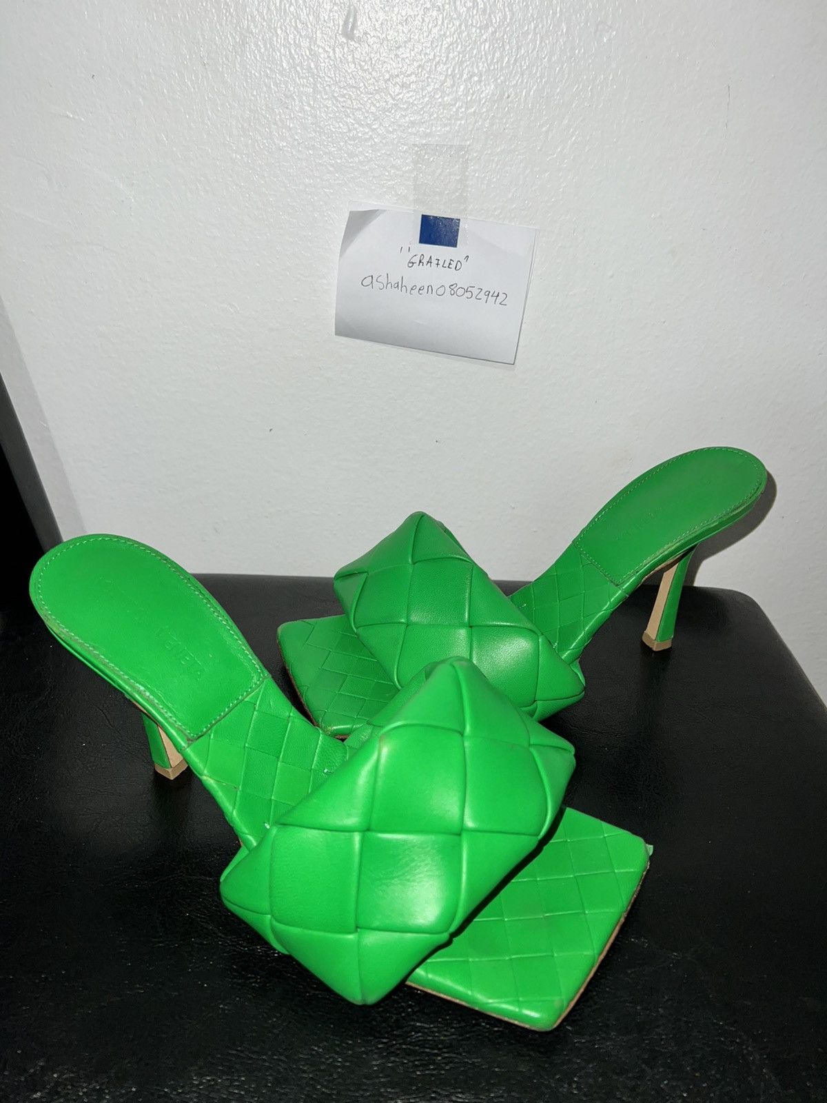 Bottega Veneta Bottega Veneta Plush Leather Heels *RARE COLOR* Size US 7.5 / IT 37.5 - 1 Thumbnail