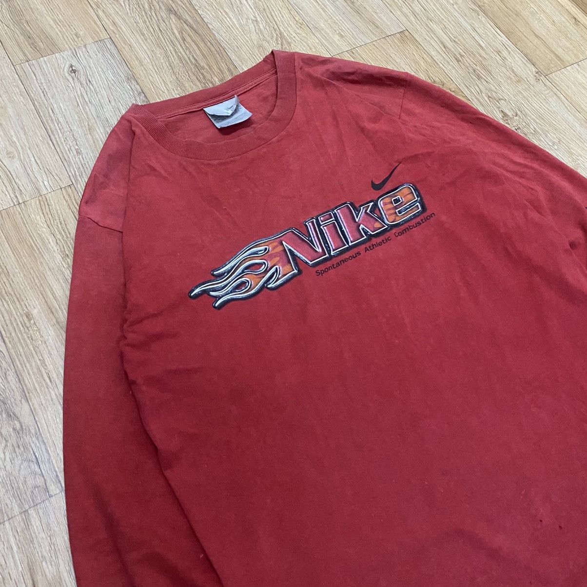 Nike Y2K Nike Logo "Spontaneous Athletic Combustion" Long Sleeve Size US M / EU 48-50 / 2 - 2 Thumbnail