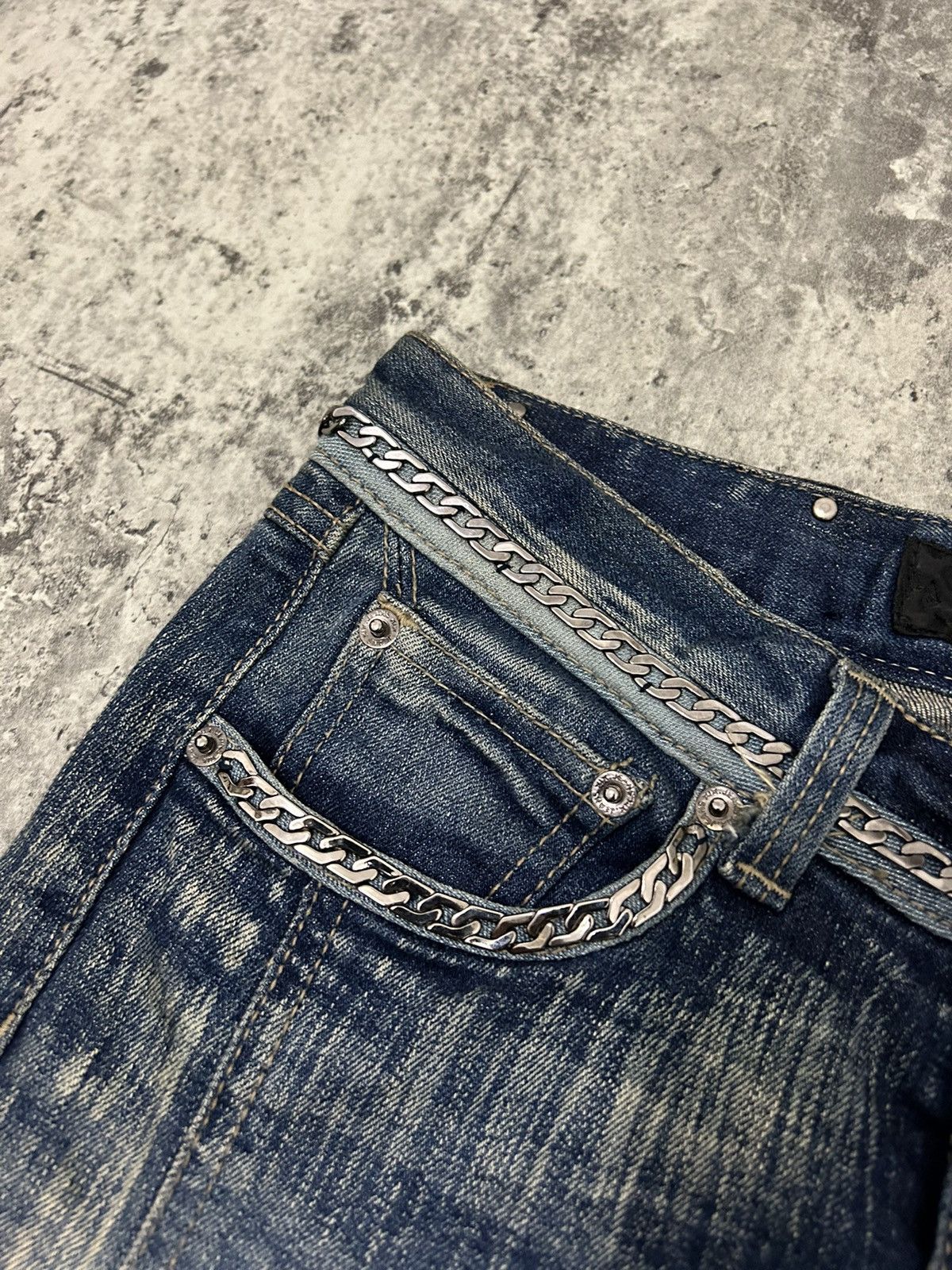If Six Was Nine × Japanese Brand × Le Grande Bleu (L.G.B.) XIX Denim Chain Boot Cut Mudwash Pants Size US 28 / EU 44 - 7 Thumbnail
