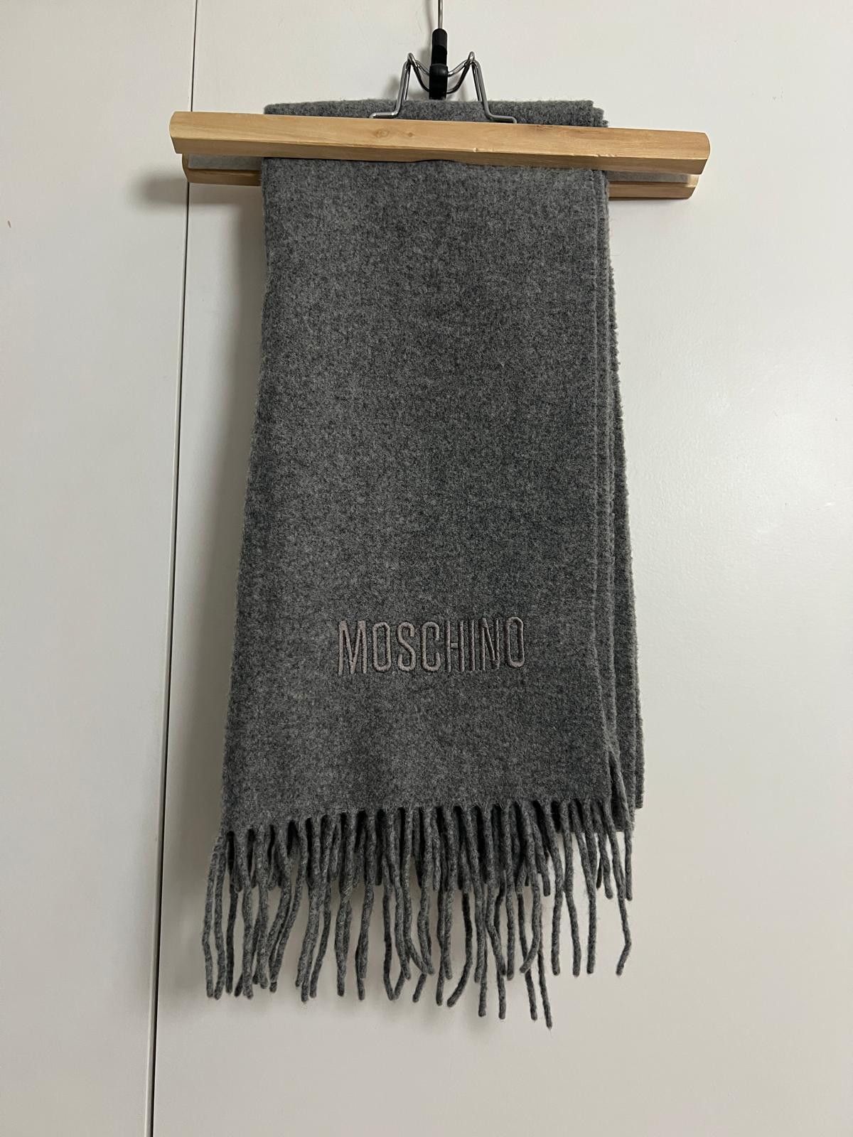 Moschino Moschino Grey Wool Scarf Size ONE SIZE - 3 Thumbnail