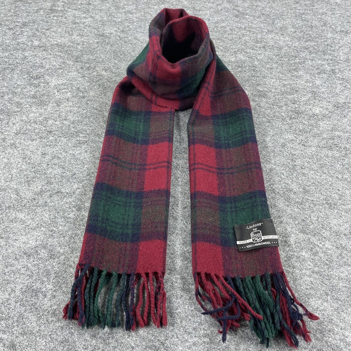 Begg & Co. Scarf / Muffler / Neckwear T1065