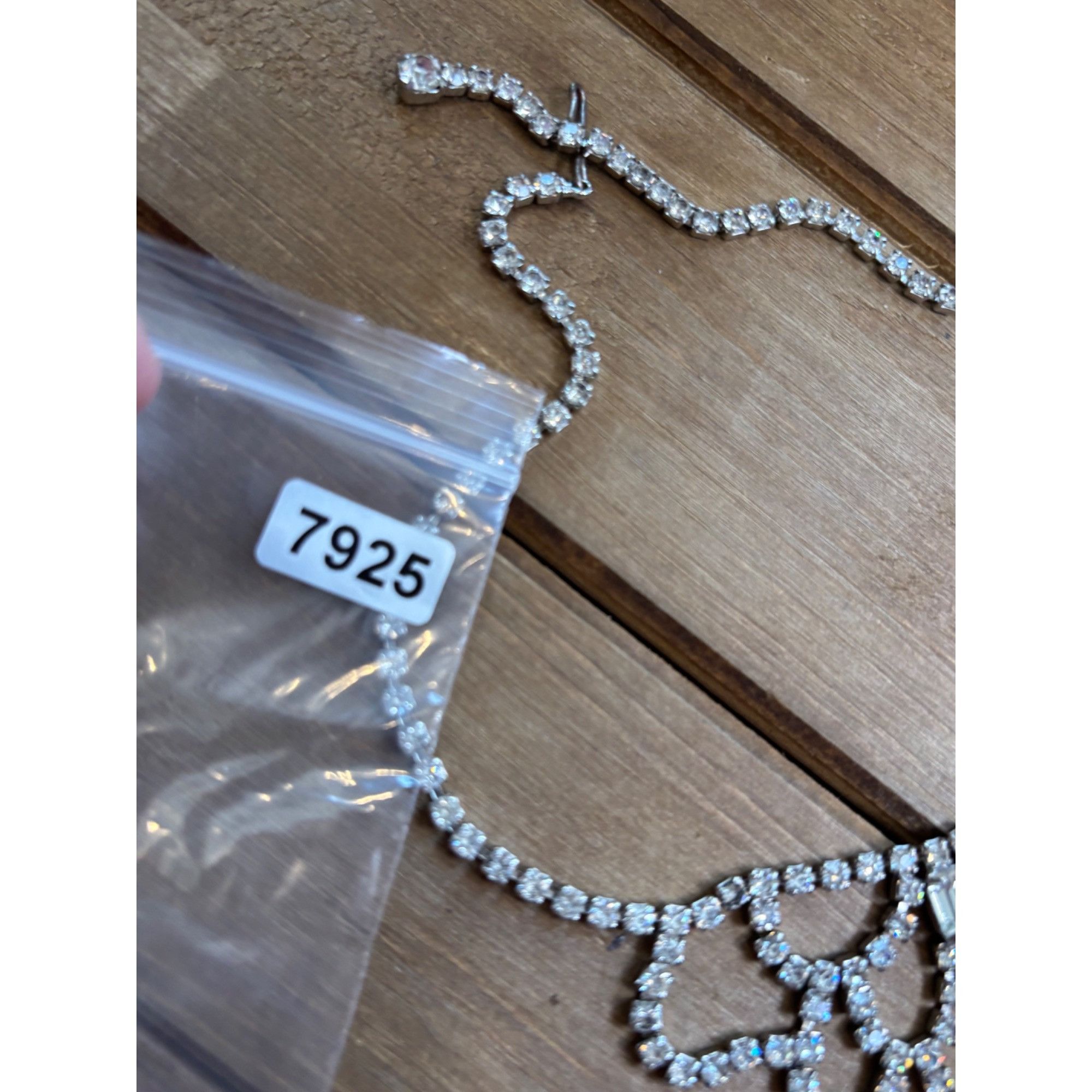 Other Vintage Rhinestone Bib Necklace Statement Piece Size ONE SIZE - 2 Thumbnail