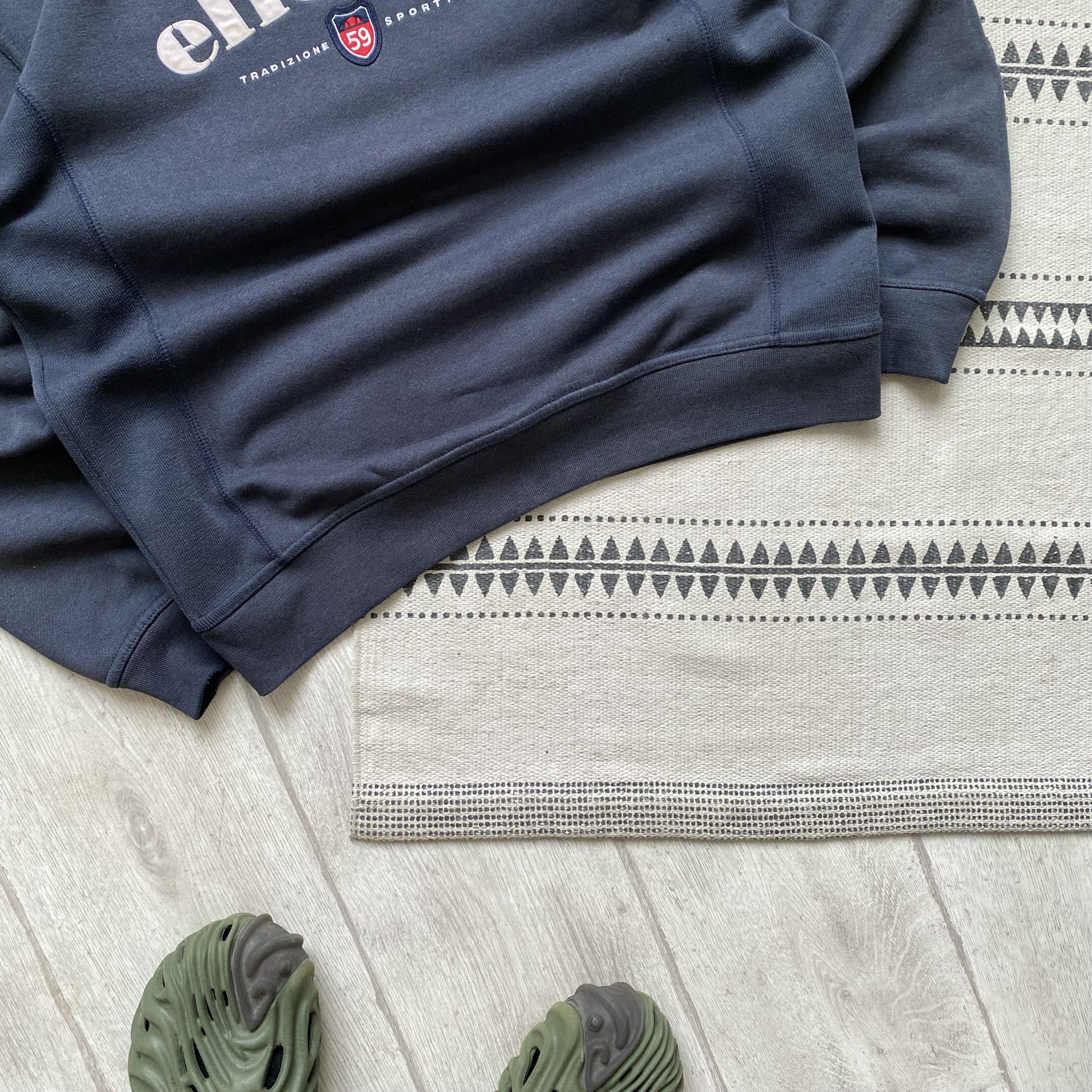 Ellesse Vintage 90s Faded Ellesse sweatshirt Center logo Nike Umbro Size US M / EU 48-50 / 2 - 3 Thumbnail