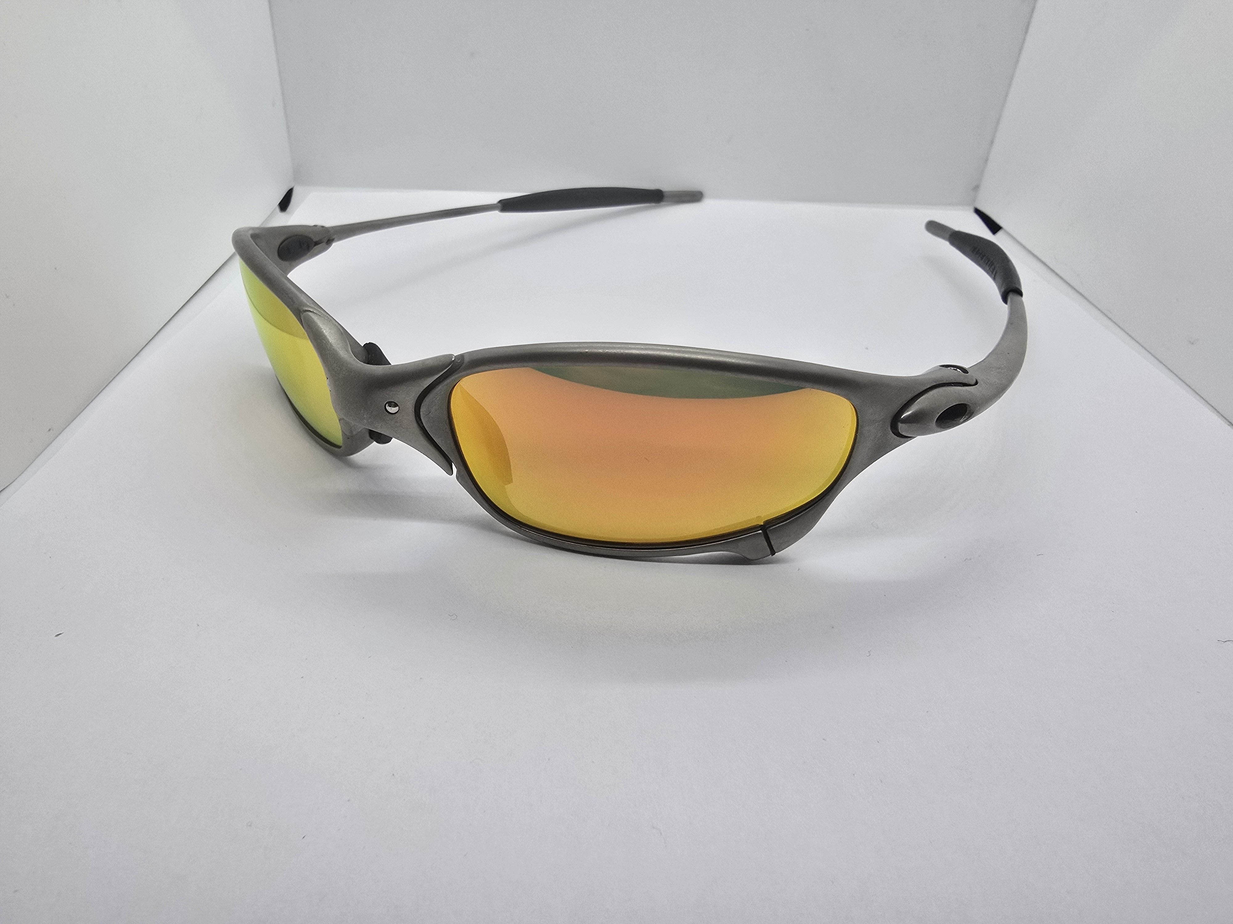Oakley Oakley juliet sunglasses vintage rare titanium 2000y y2k 