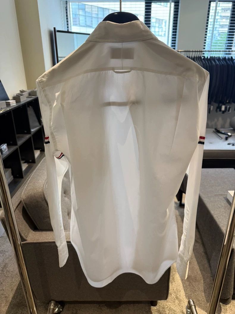 Thom Browne Thom Browne Classic double-sleeved shirt 2505-Nextarrow Size US L / EU 52-54 / 3 - 2 Thumbnail
