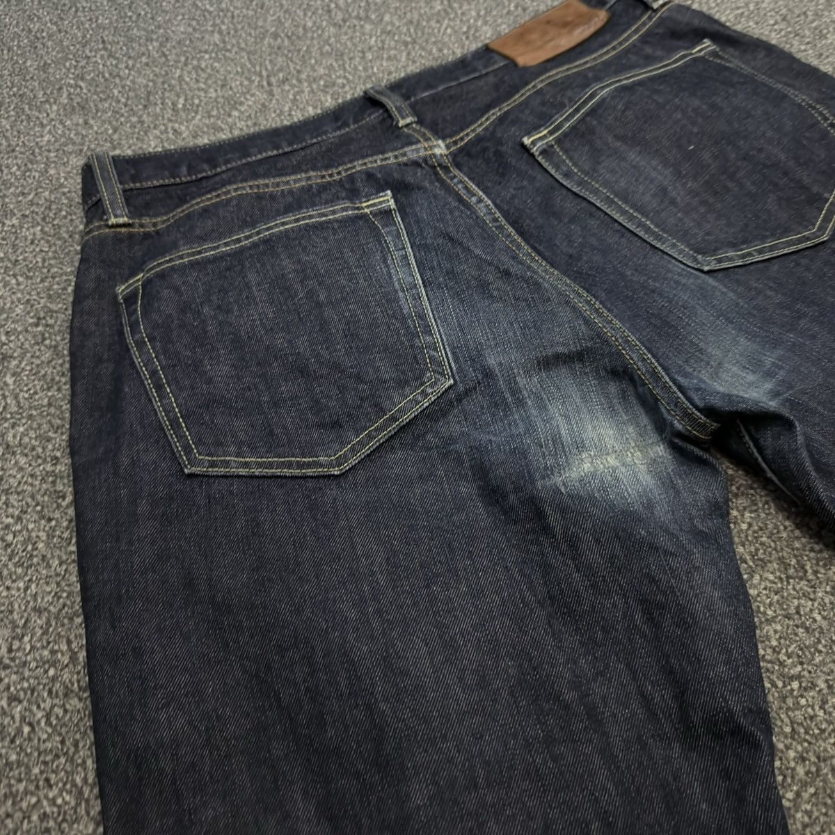 Undercover × Uniqlo Archive ‼️ Japanese Indigo Denim Uniqlo S002 UJ Blue Jeans Size US 33 - 10 Thumbnail