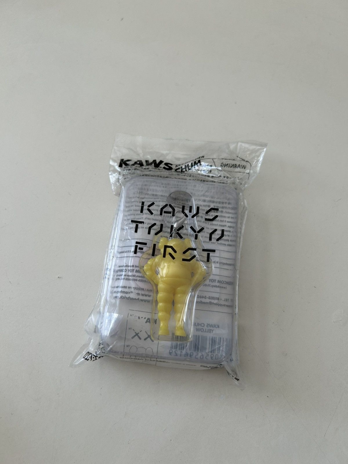 Kaws Kaws Yellow Chum Key Chain Size ONE SIZE - 1 Preview