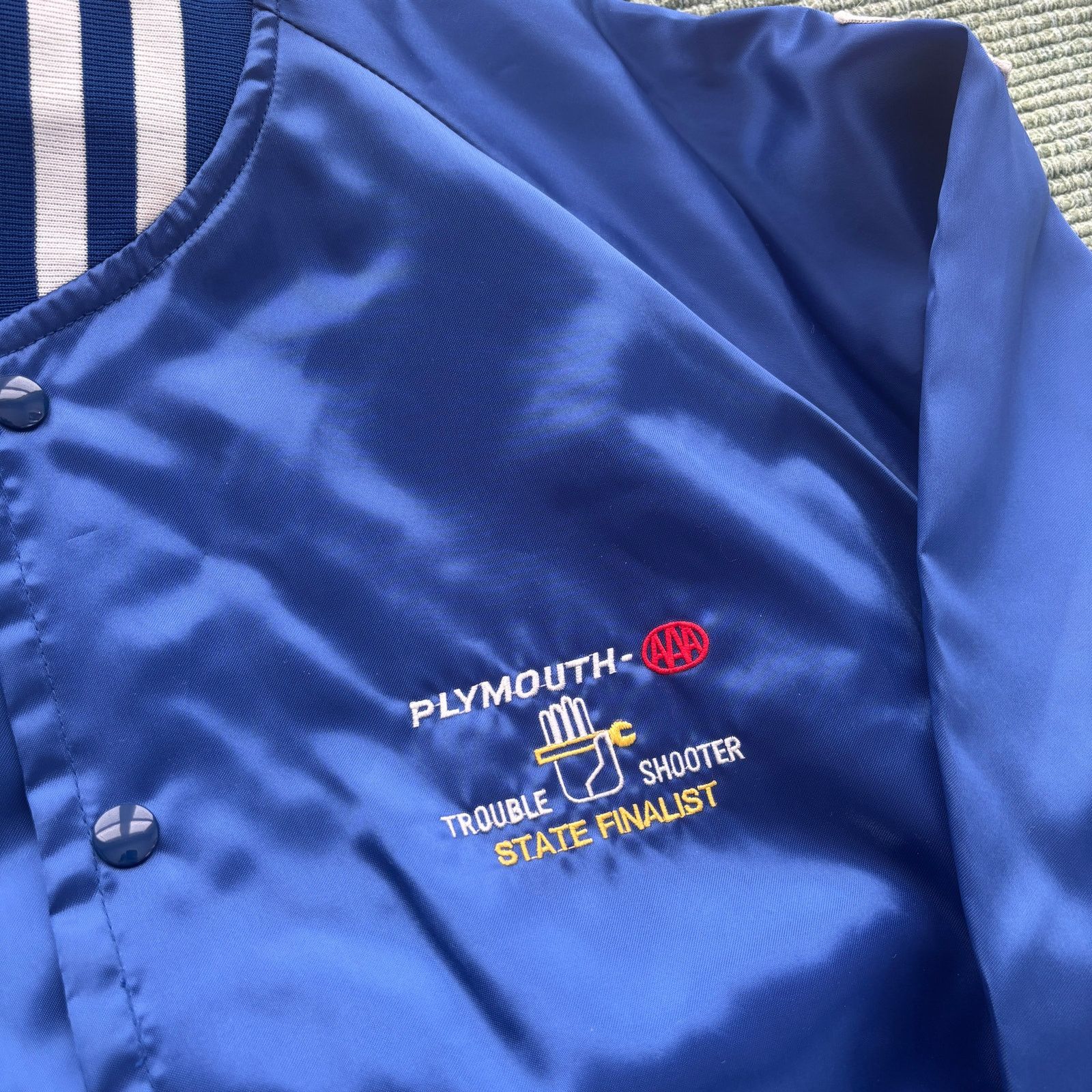 Vintage 1980s vintage shiny blue satin bomber jacket size xl Size US XL / EU 56 / 4 - 3 Thumbnail