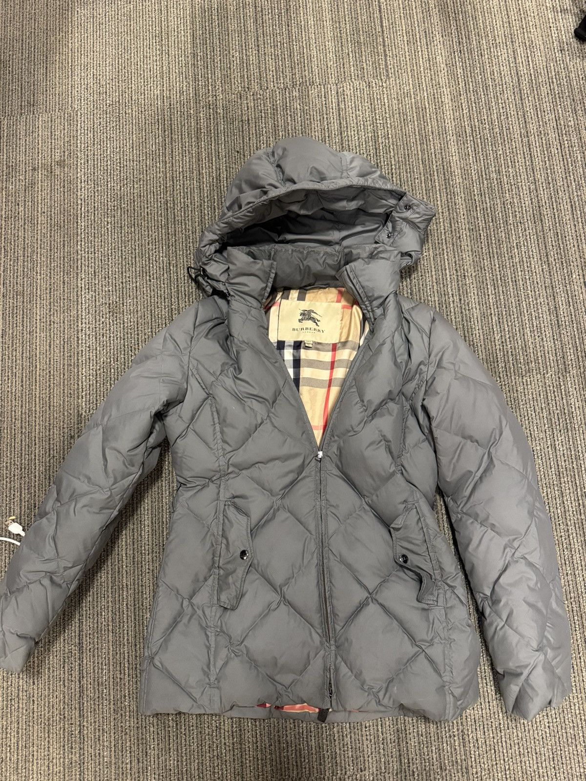 Burberry Womens Burberry Down Jacket Size M / US 6-8 / IT 42-44 - 1 Thumbnail