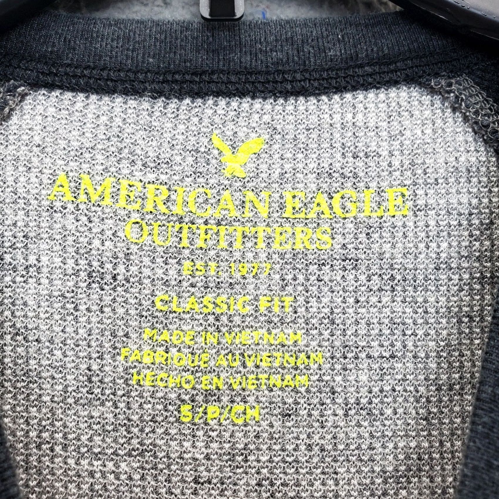 American Eagle Outfitters American Eagle Sweatshirt Mens S Gray Classic Fit Pullover Crew Neck Long Sleeve Size US S / EU 44-46 / 1 - 5 Thumbnail