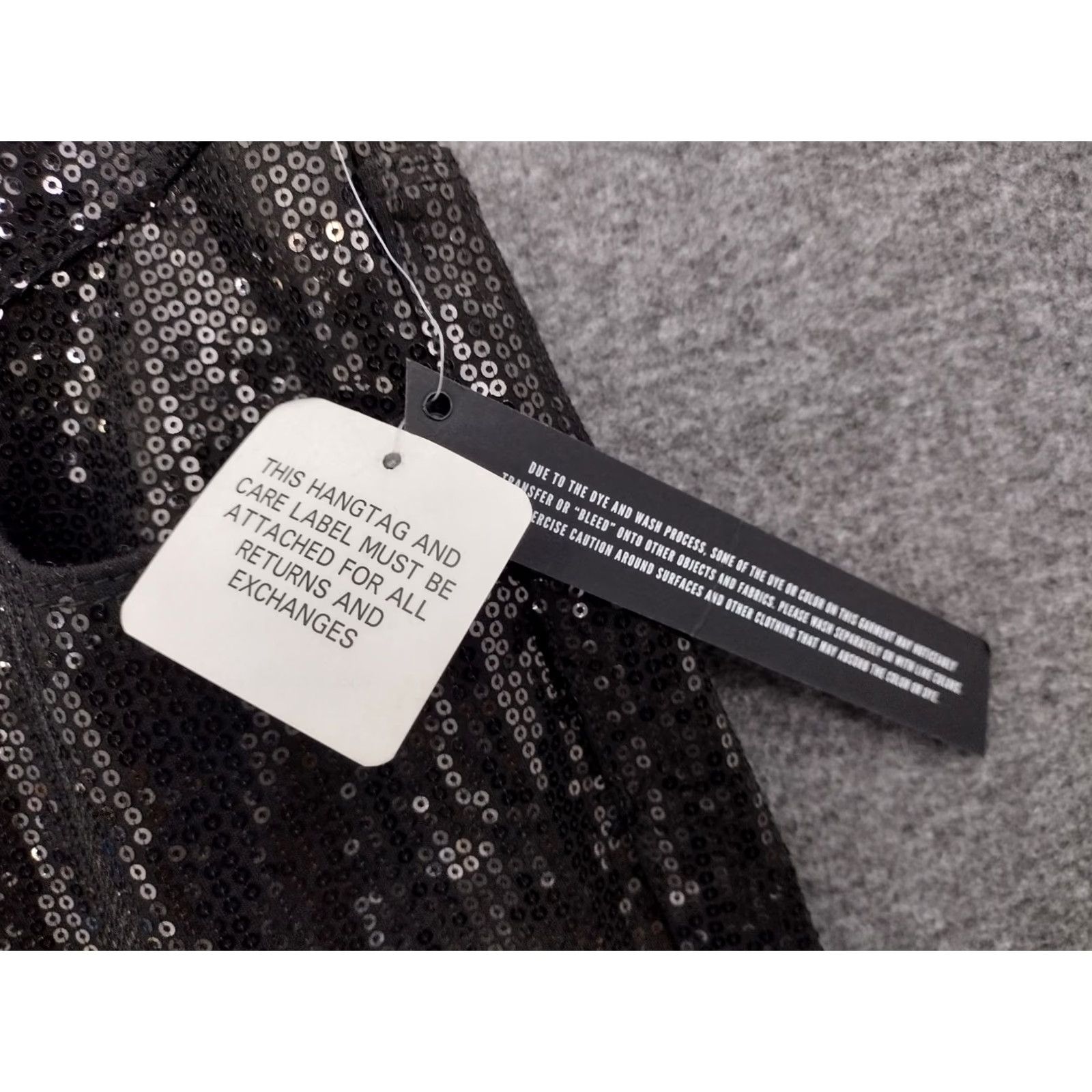 Vintage Nevermind Paper Fox Women's Sequin Black Pants Main Selling Point Pants 26 Black Sequin 5-pocket Mid Rise 28 in Inseam 28 Womens Regular XS-XL? Size 26" / US 2 / IT 38 - 6 Thumbnail