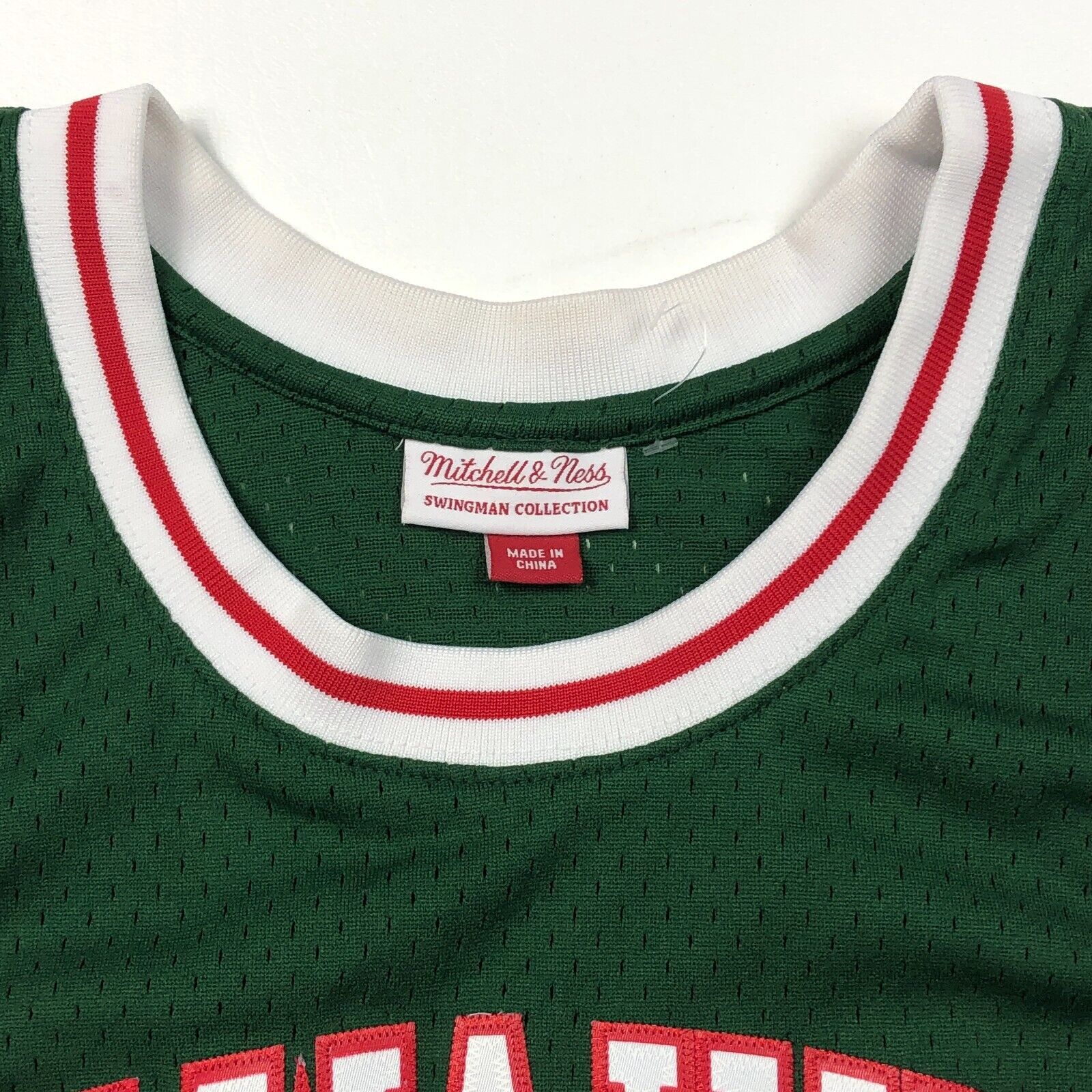 Mitchell & Ness × NBA × Vintage Mitchell & Ness Robertson Milwaukee Bucks HWC Jersey Medium Size US M / EU 48-50 / 2 - 4 Thumbnail
