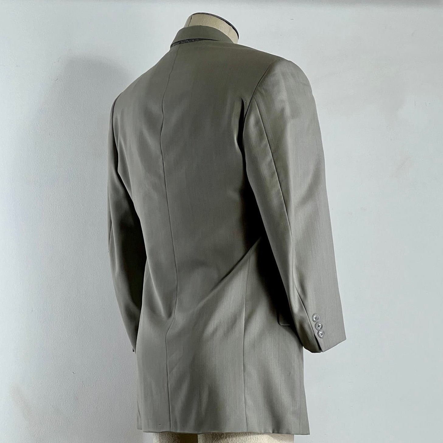 Corneliani Corneliani Made Italy Mens Light Gray Wool Blazer Jacket 40R Size US M / EU 48-50 / 2 - 15 Thumbnail