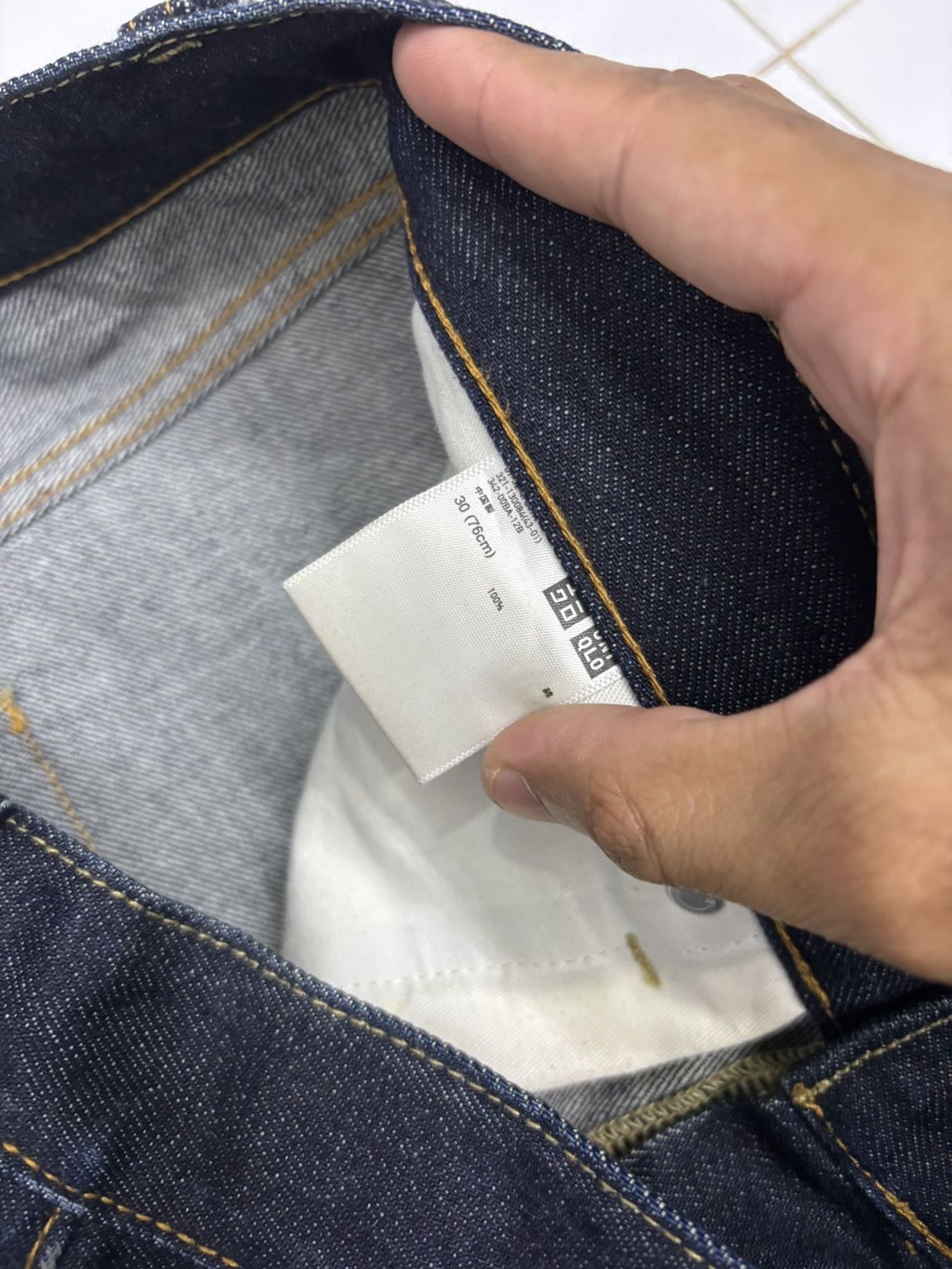 Undercover × Uniqlo NOS🔥UNIQLO JAPAN SELVEDGE BLUE DENIM JEANS UNDERCOVER STYLE Size US 30 / EU 46 - 11 Thumbnail