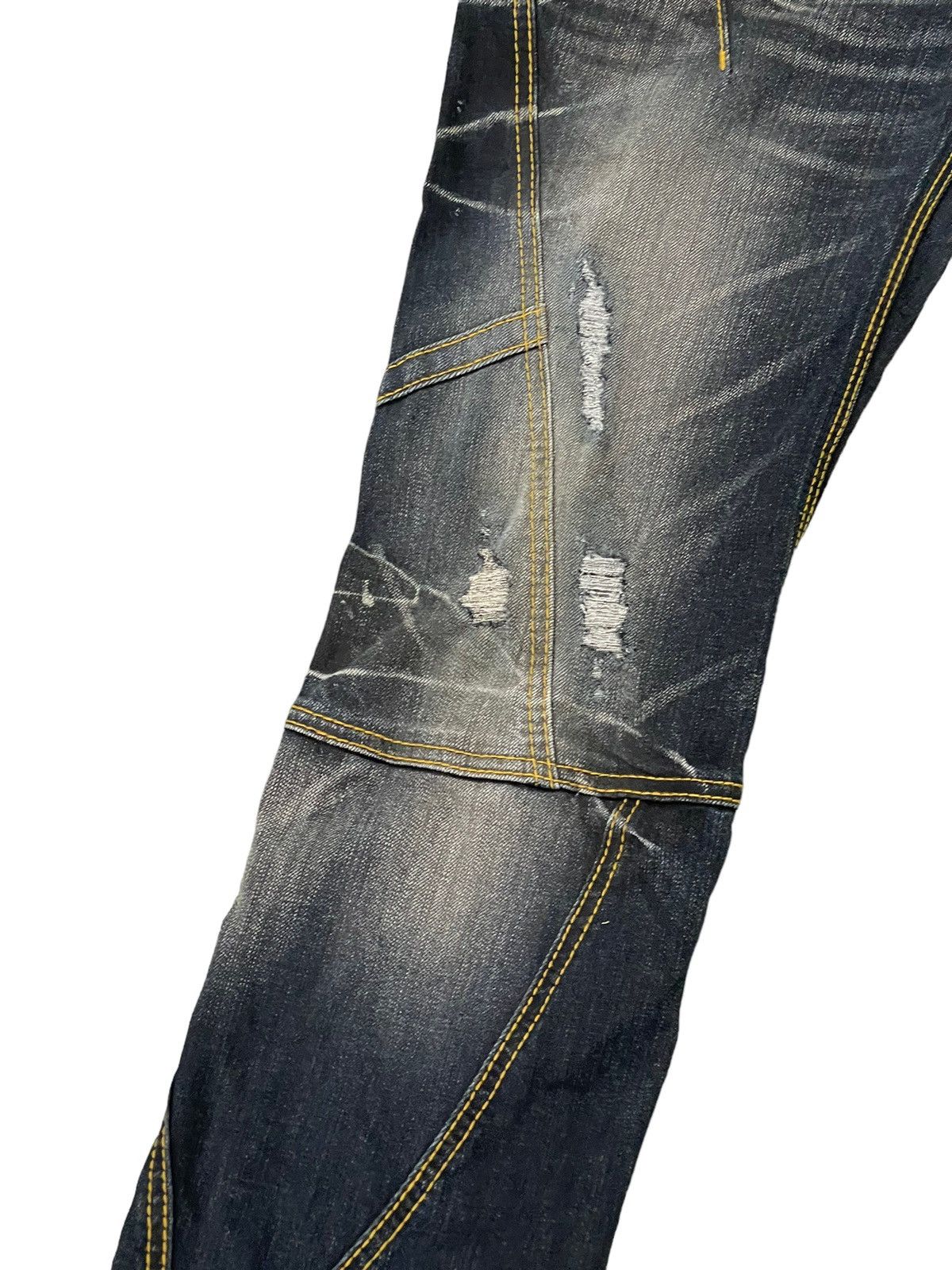 Japanese Brand Flare Jeans Hideaways Nicole Distress Low Rise Stretch 7🟦5 Size US 31 - 6 Thumbnail